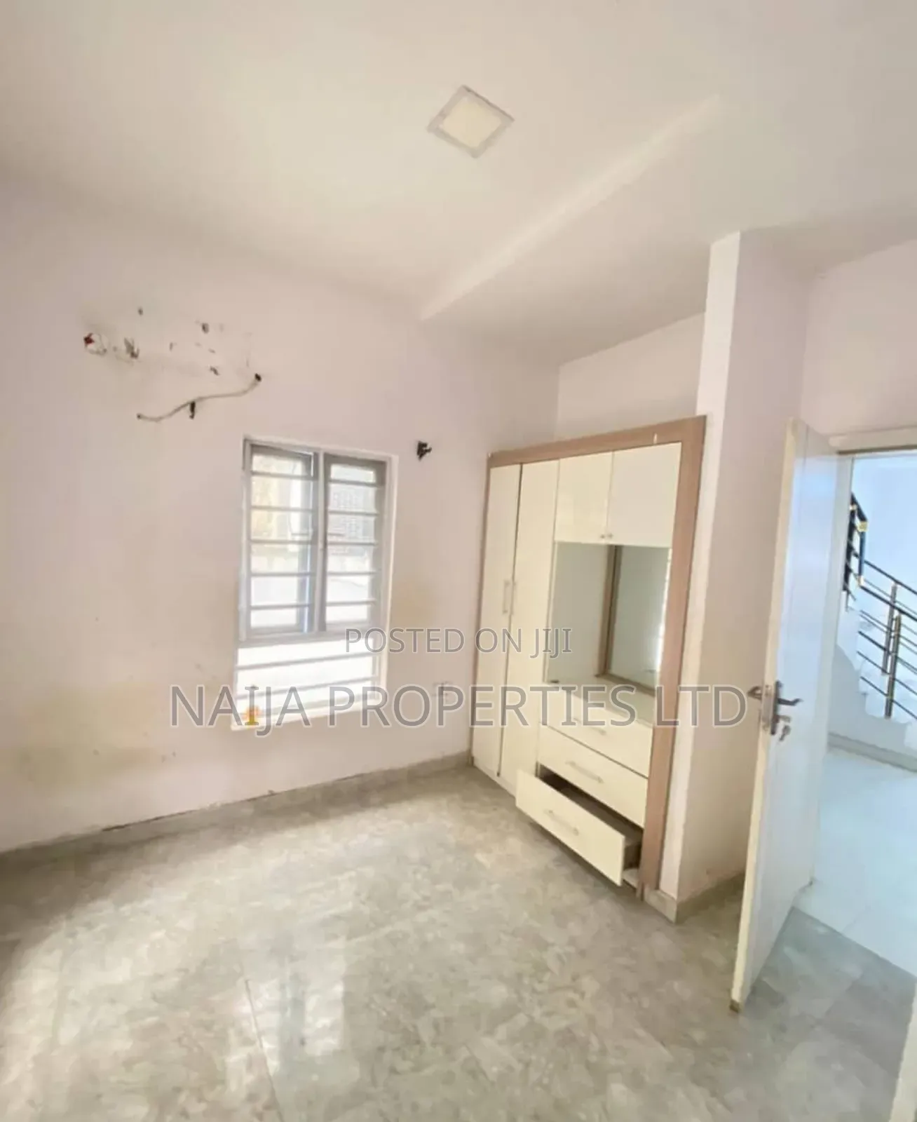 5bdrm Duplex in Osapa London, Lekki for sale