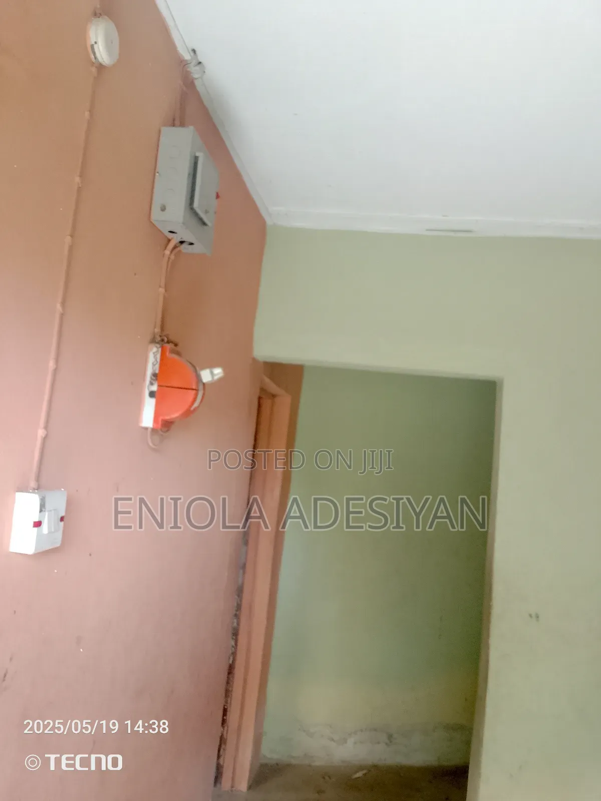 2bdrm Block of Flats in Reri Junior Primary, Ikorodu for sale