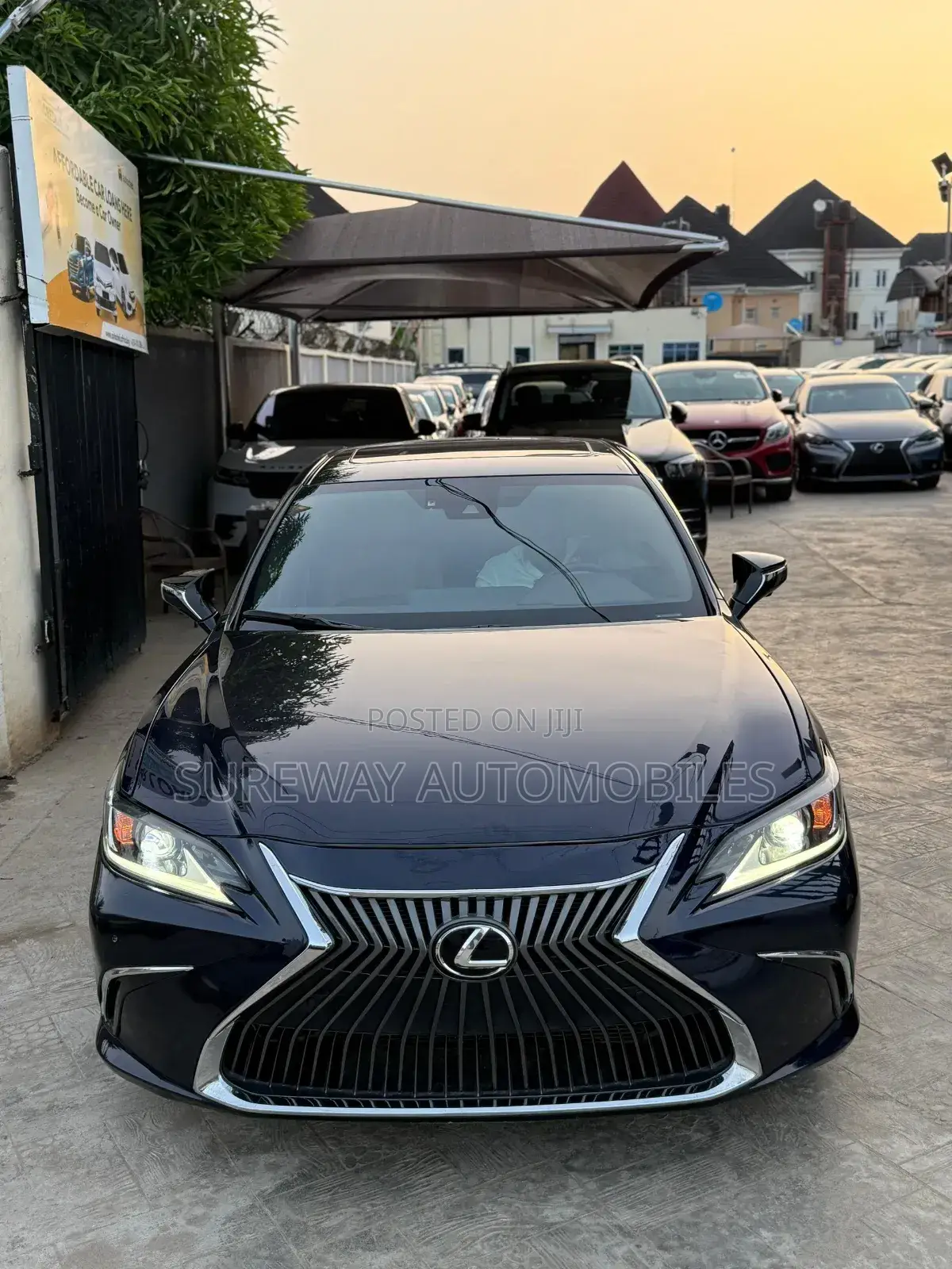 Lexus ES 350 Ultra Luxury FWD 2019 Matt Black