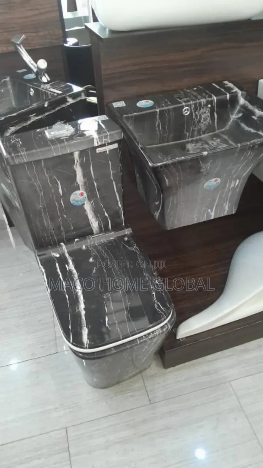 Executive Wc Complete Set Marble Black