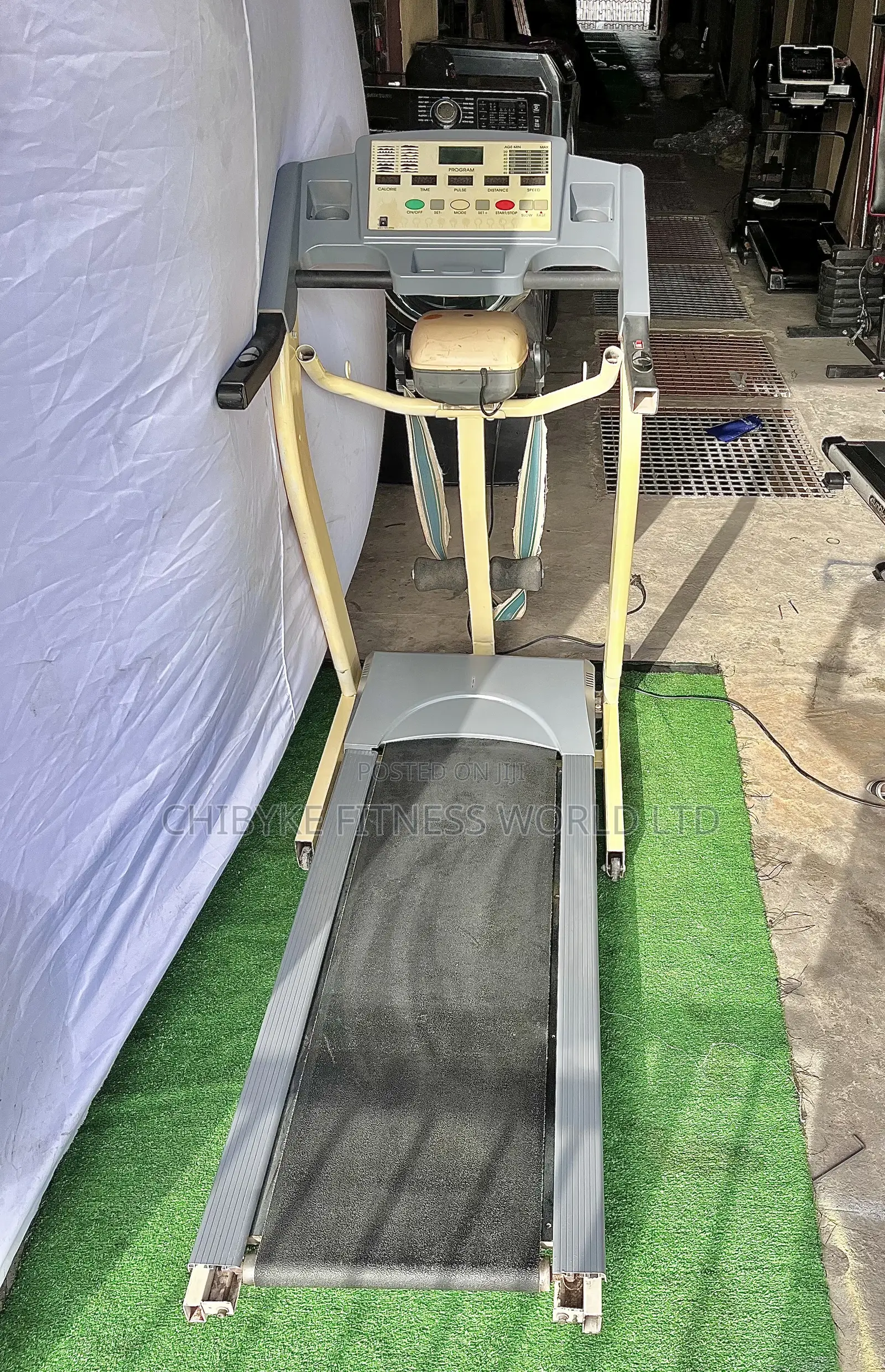 4hp Milano Treadmill