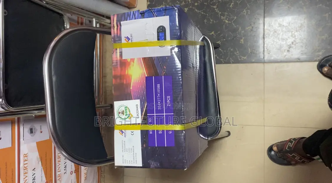 2.5kva 12v Inbuilt 80a MPPT Inverter