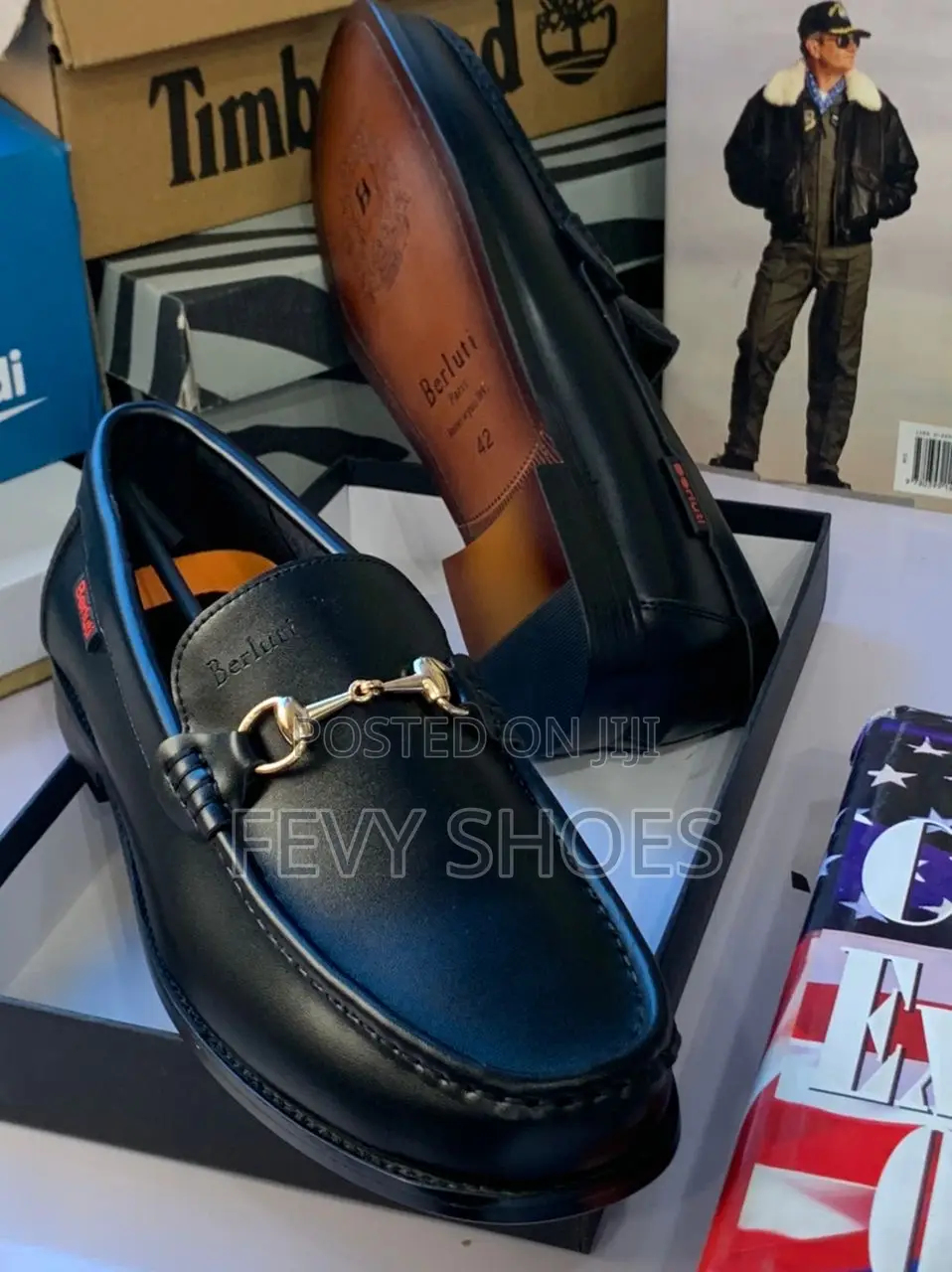 As U Dey Hustle, Make Ur Leg Dey Represent-get Better Shoe