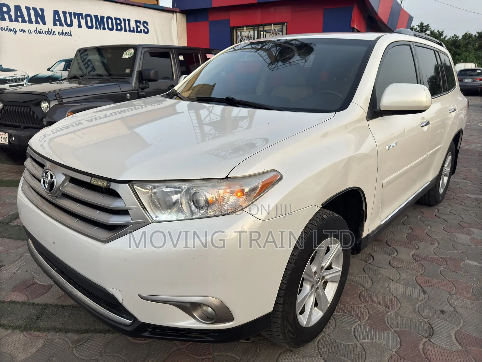 Toyota Highlander Limited 3.5l 4WD 2013 White