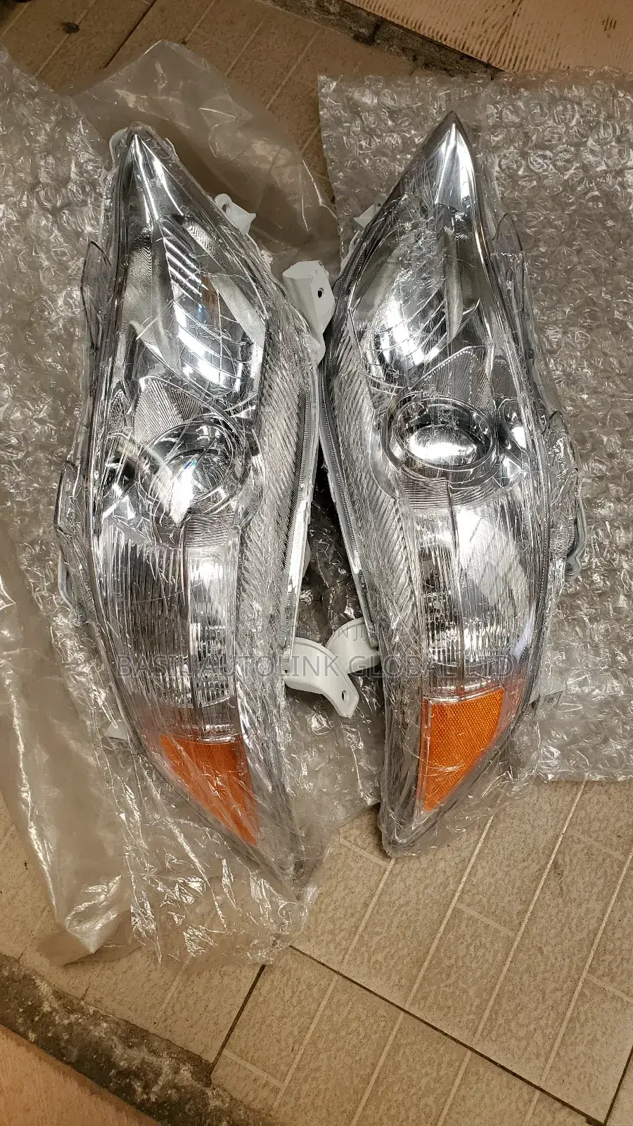Brand New Headlights 2.7 Camry 2010-2011