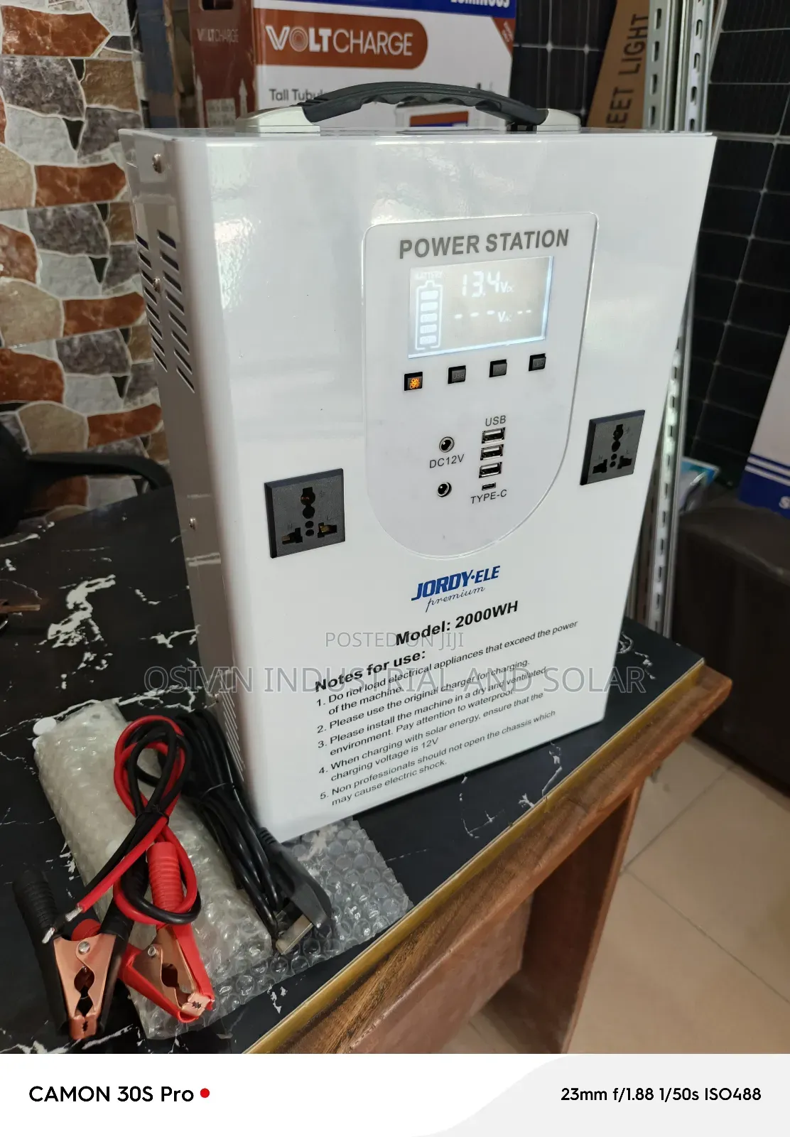 2000w Jordy Ele Solar Generator 2pcs of 200 Solar Panels