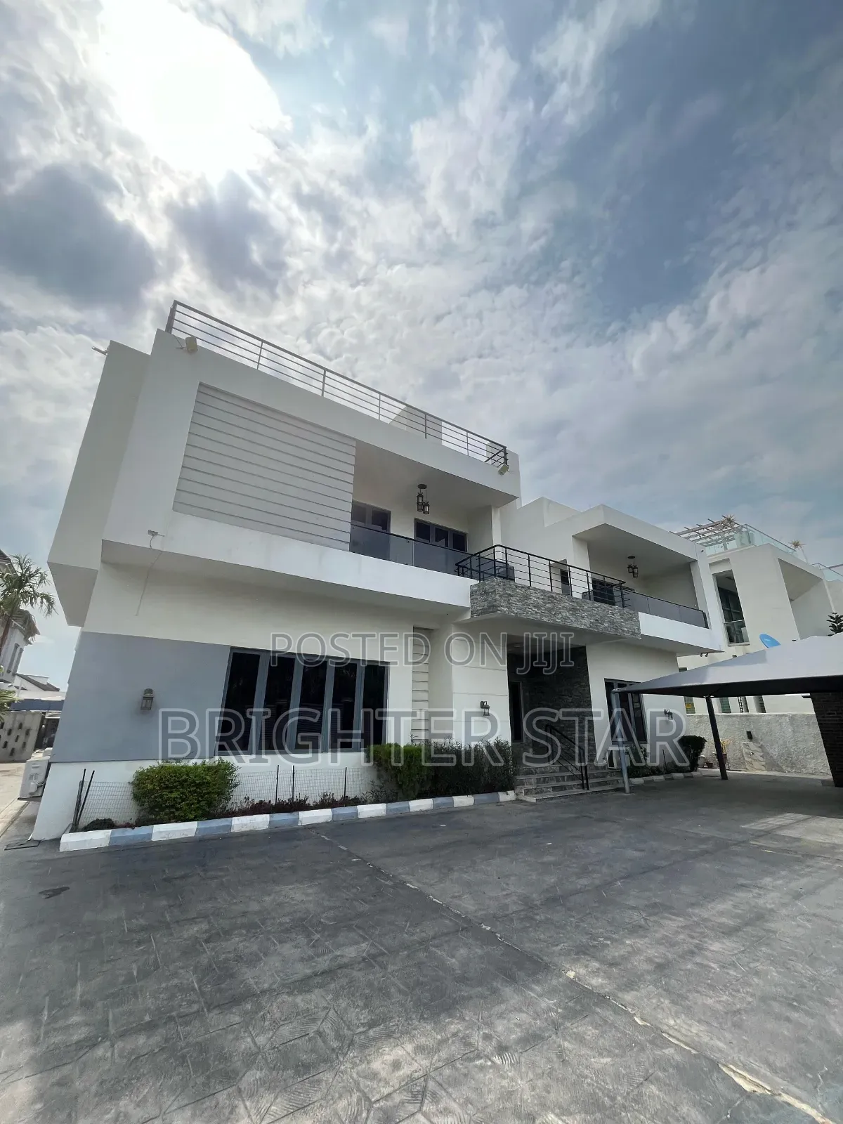 Furnished 7bdrm Duplex in Lekki Phase1 for sale