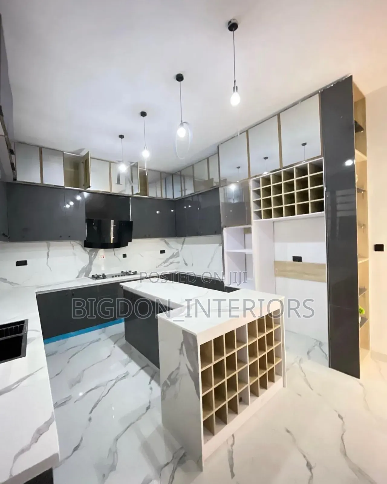 Luxury Modern Kitchen Cabinets With Modern Accessories.