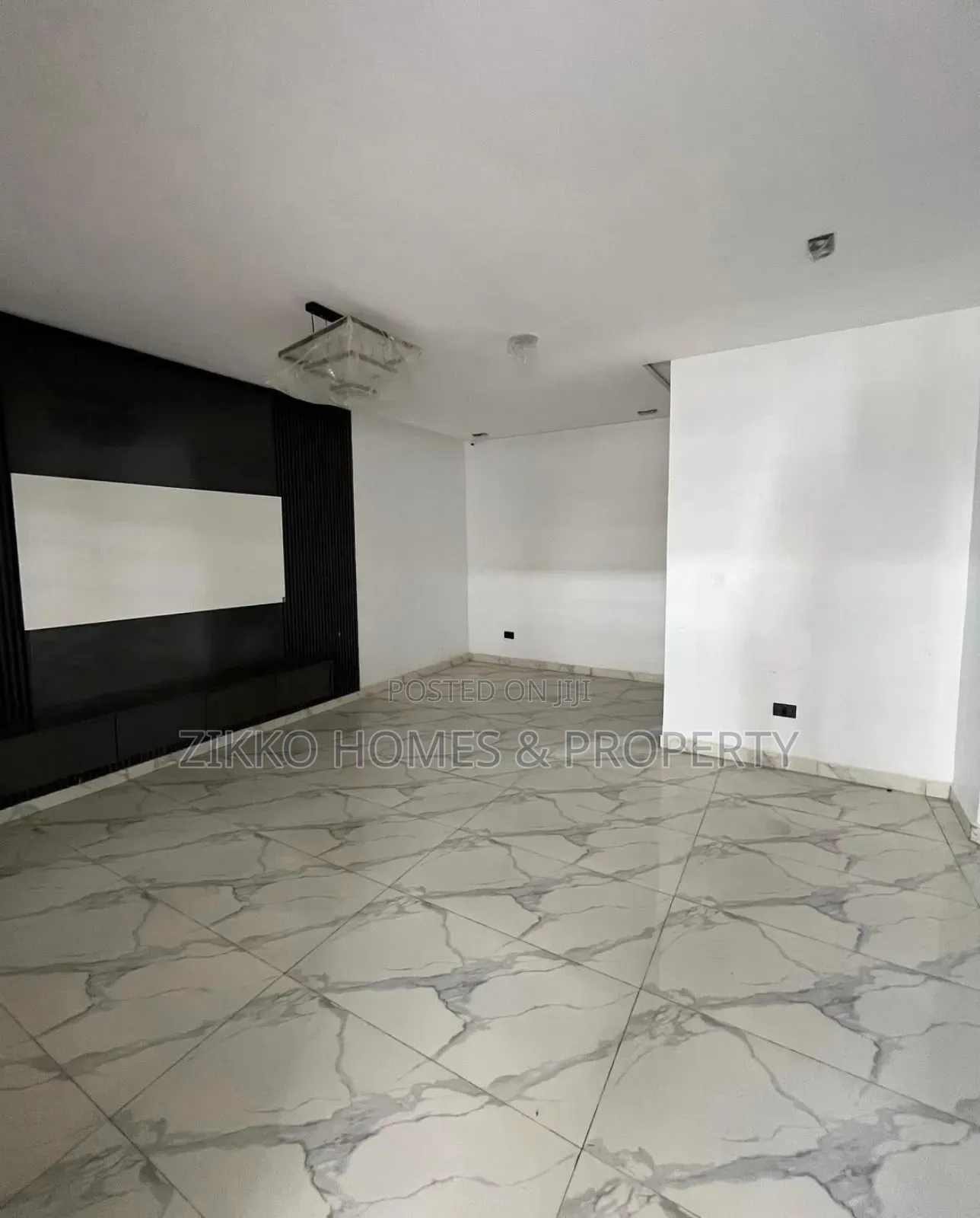 4bdrm Townhouse/Terrace in Ikota, Lekki for sale