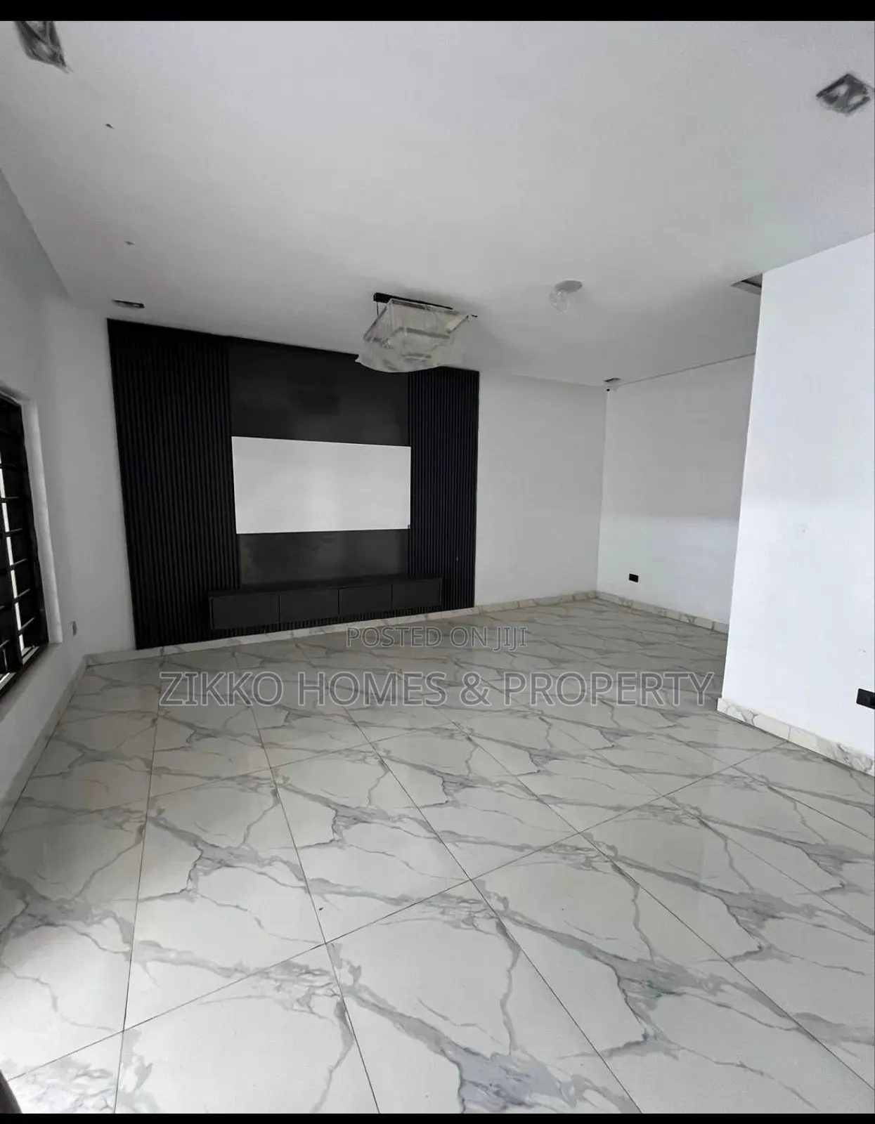 4bdrm Townhouse/Terrace in Ikota, Lekki for sale