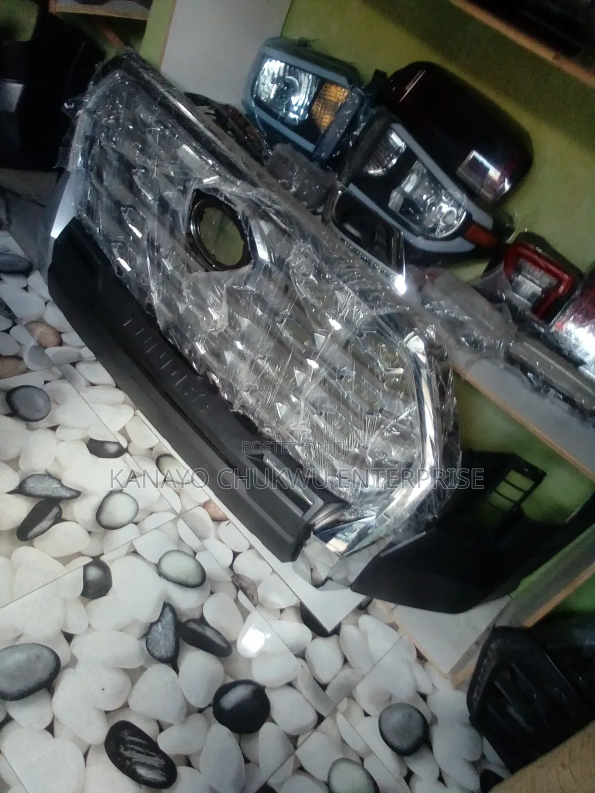 Completely Bumper for Tundra 2025