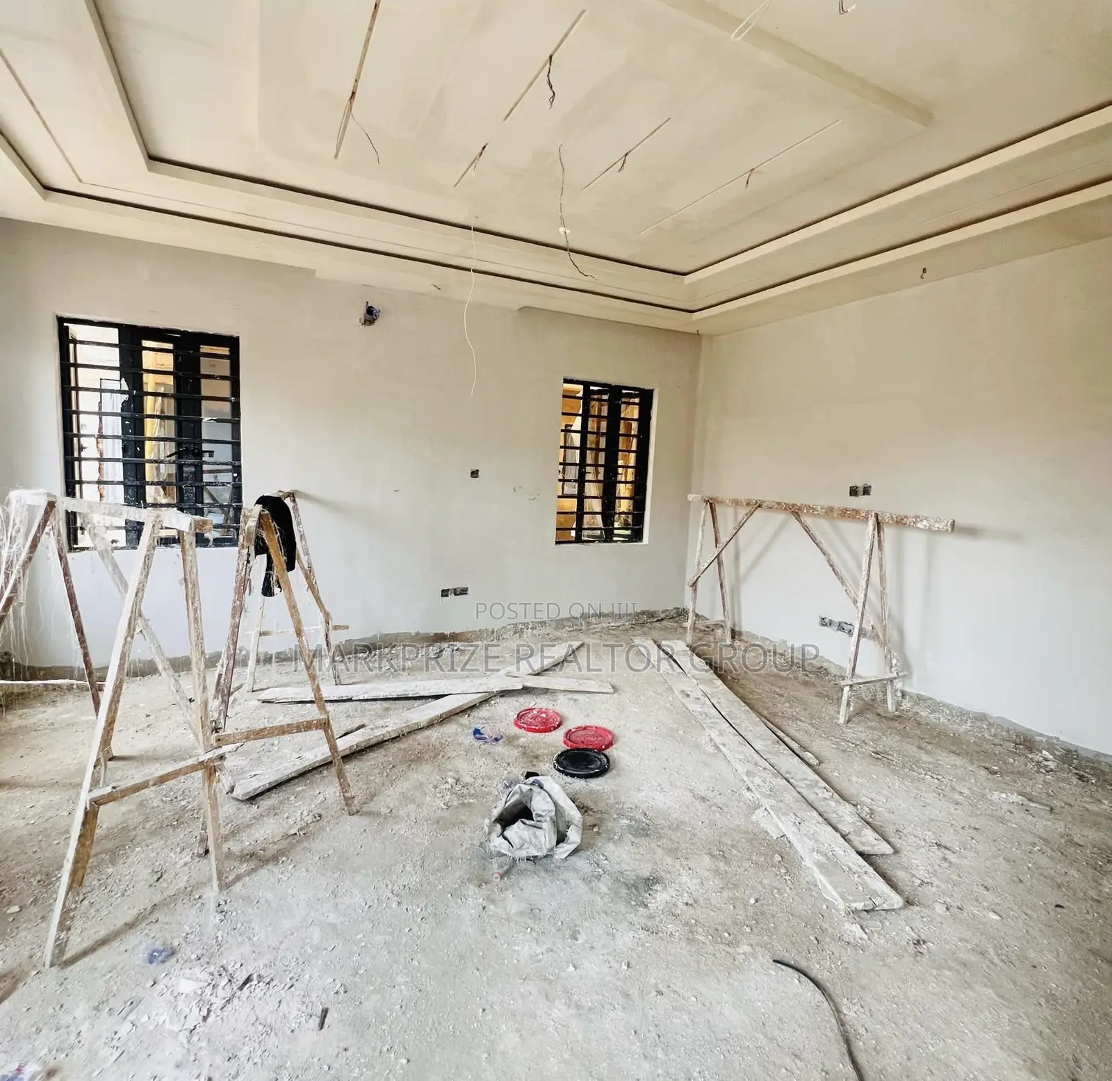 5bdrm Duplex in Omole Phase 2 Lagos for sale