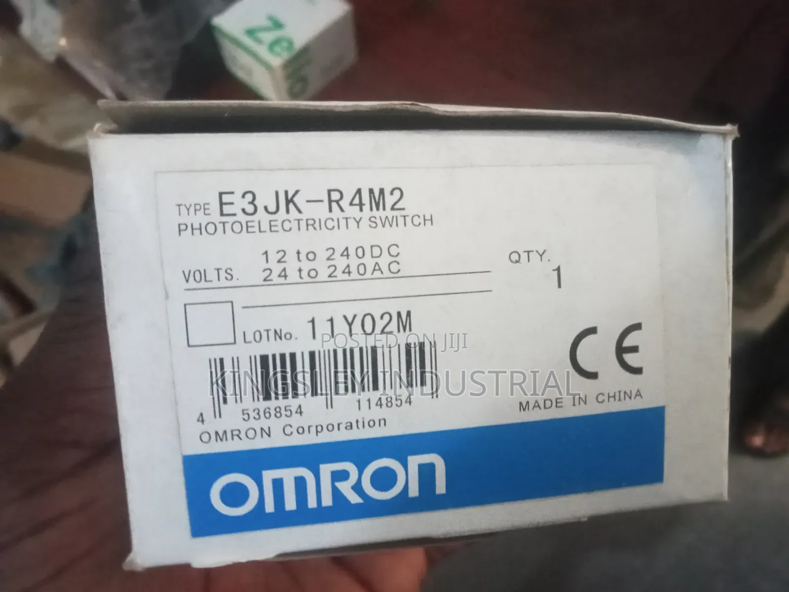 Omron E3jk-R4m2 Photoelectric Switch 24-240v Ac/12-240 Dc
