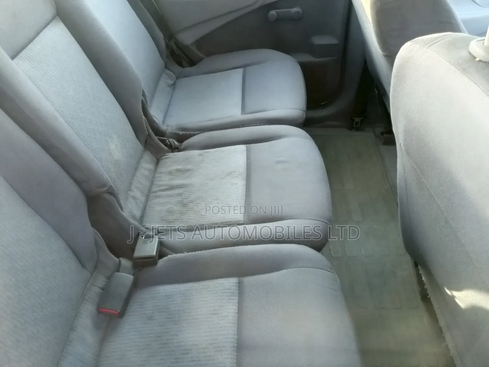 Nissan Almera Tino 2004 Silver