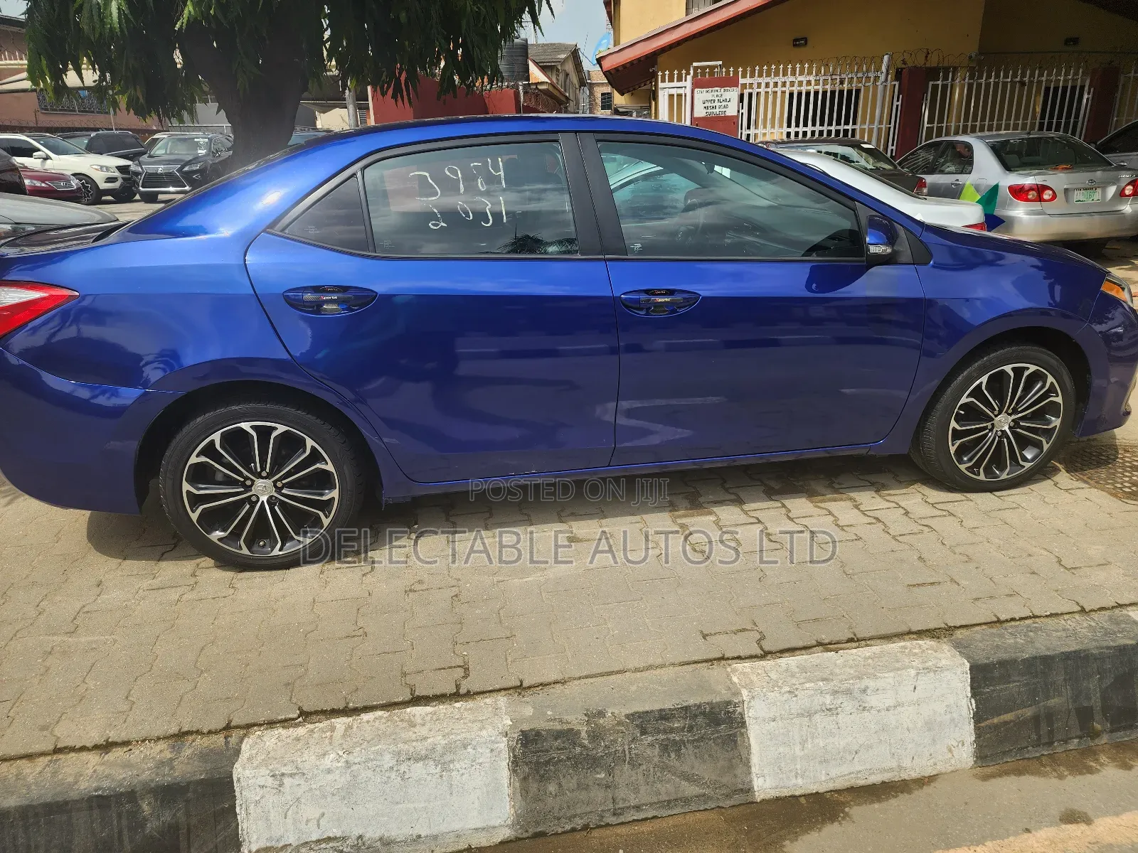 Toyota Corolla S Premium 4dr Sedan (1.8L 4cyl CVT) 2016 Blue