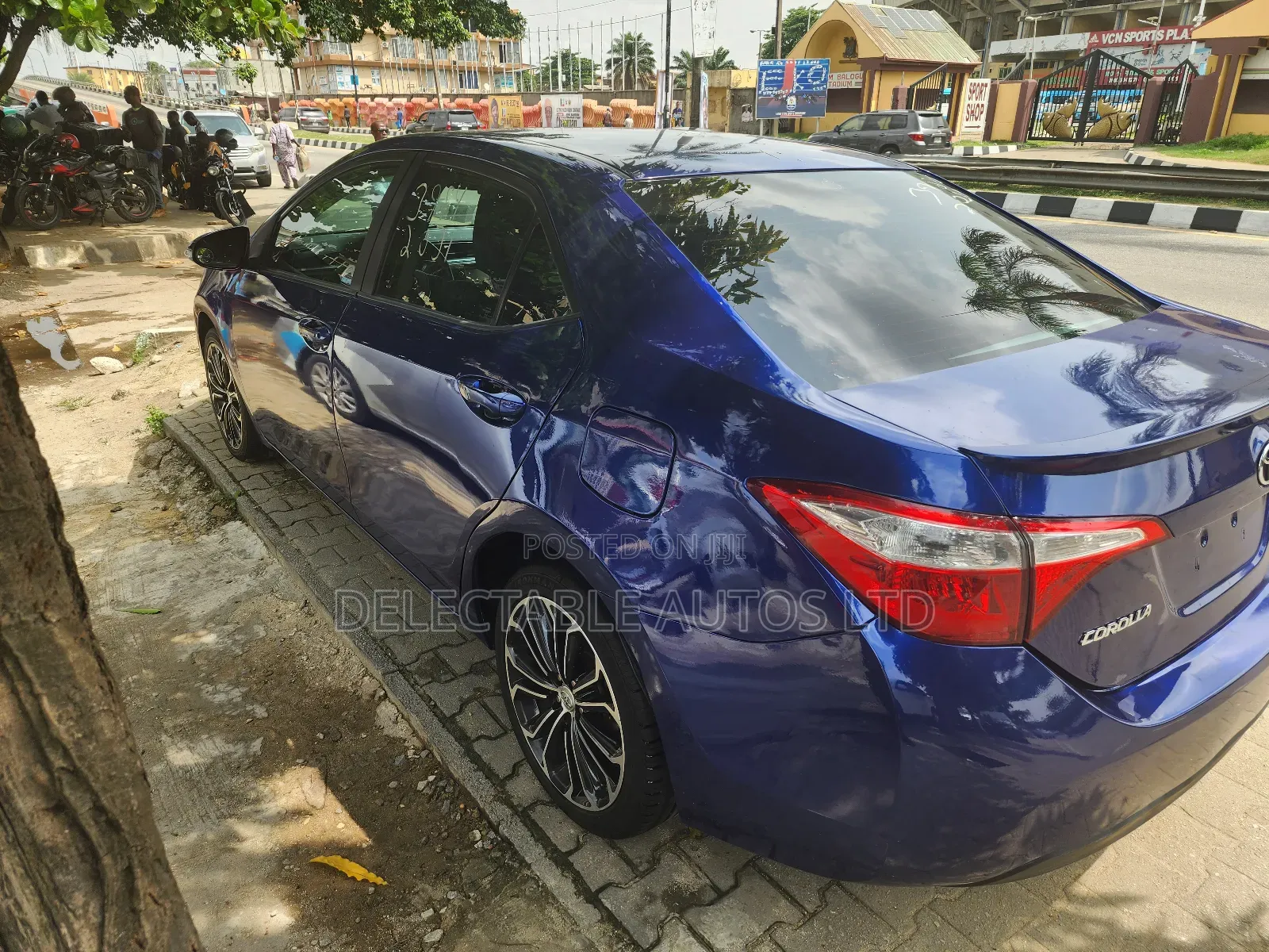 Toyota Corolla S Premium 4dr Sedan (1.8L 4cyl CVT) 2016 Blue