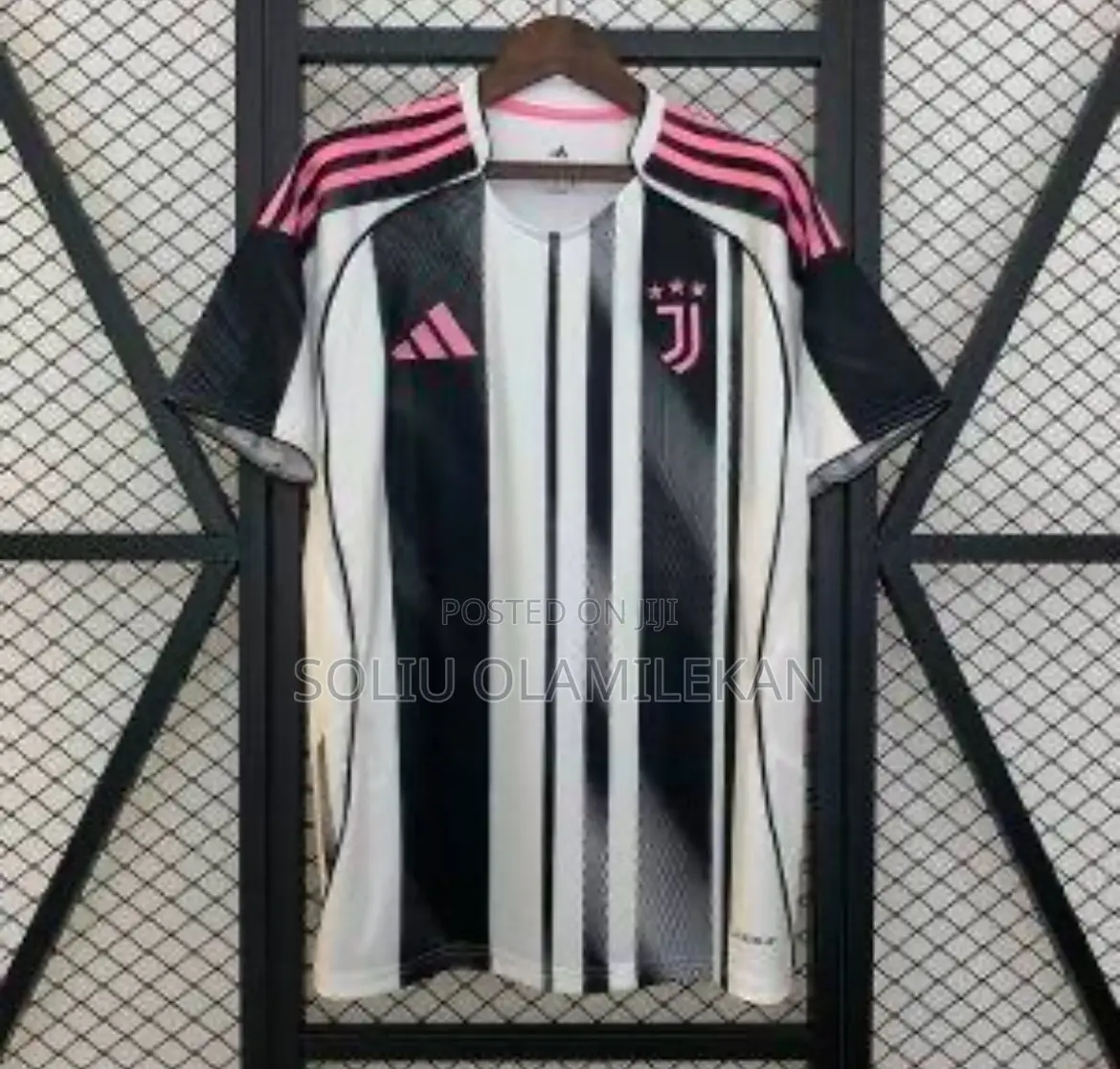Juventus Jersey 2025/26 Home Kit