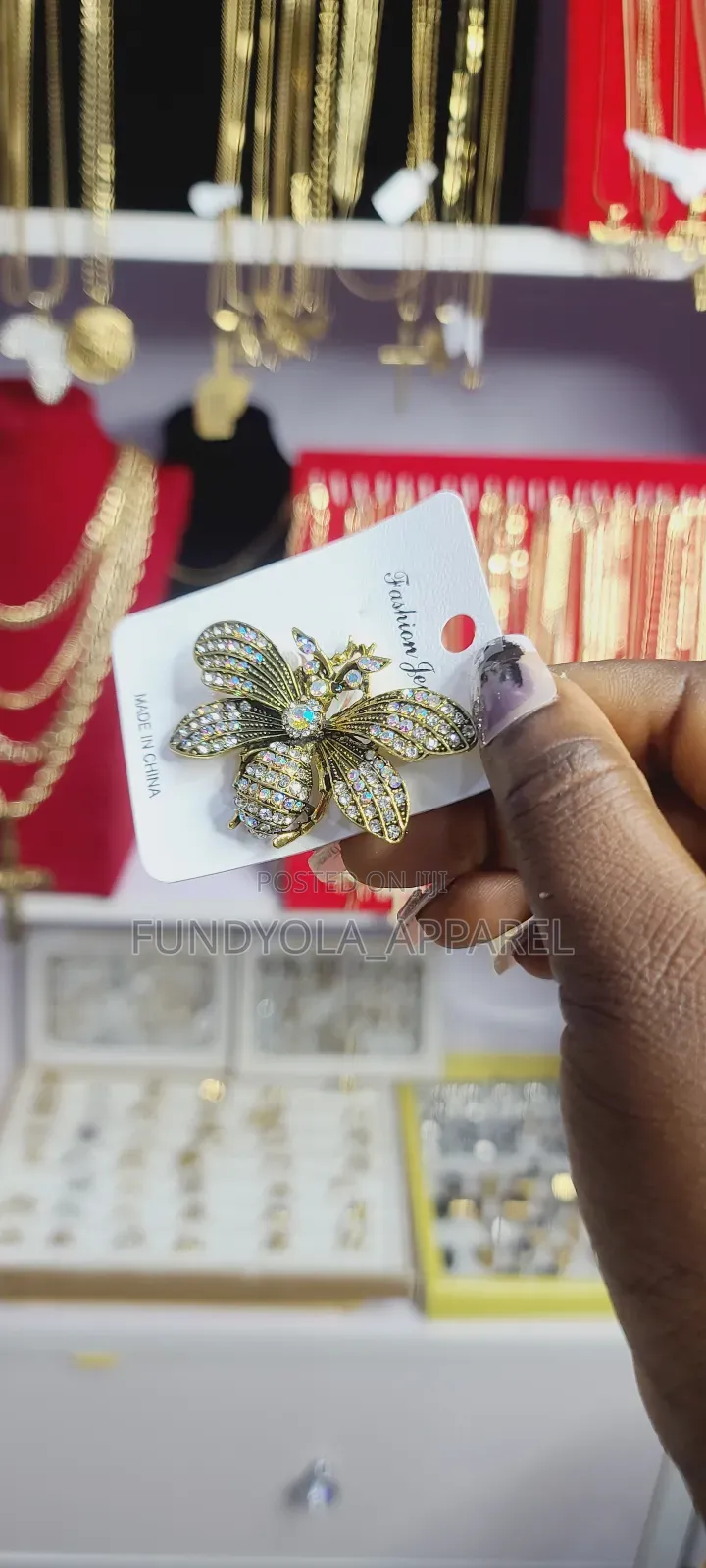 Beautiful Vintage Brooch