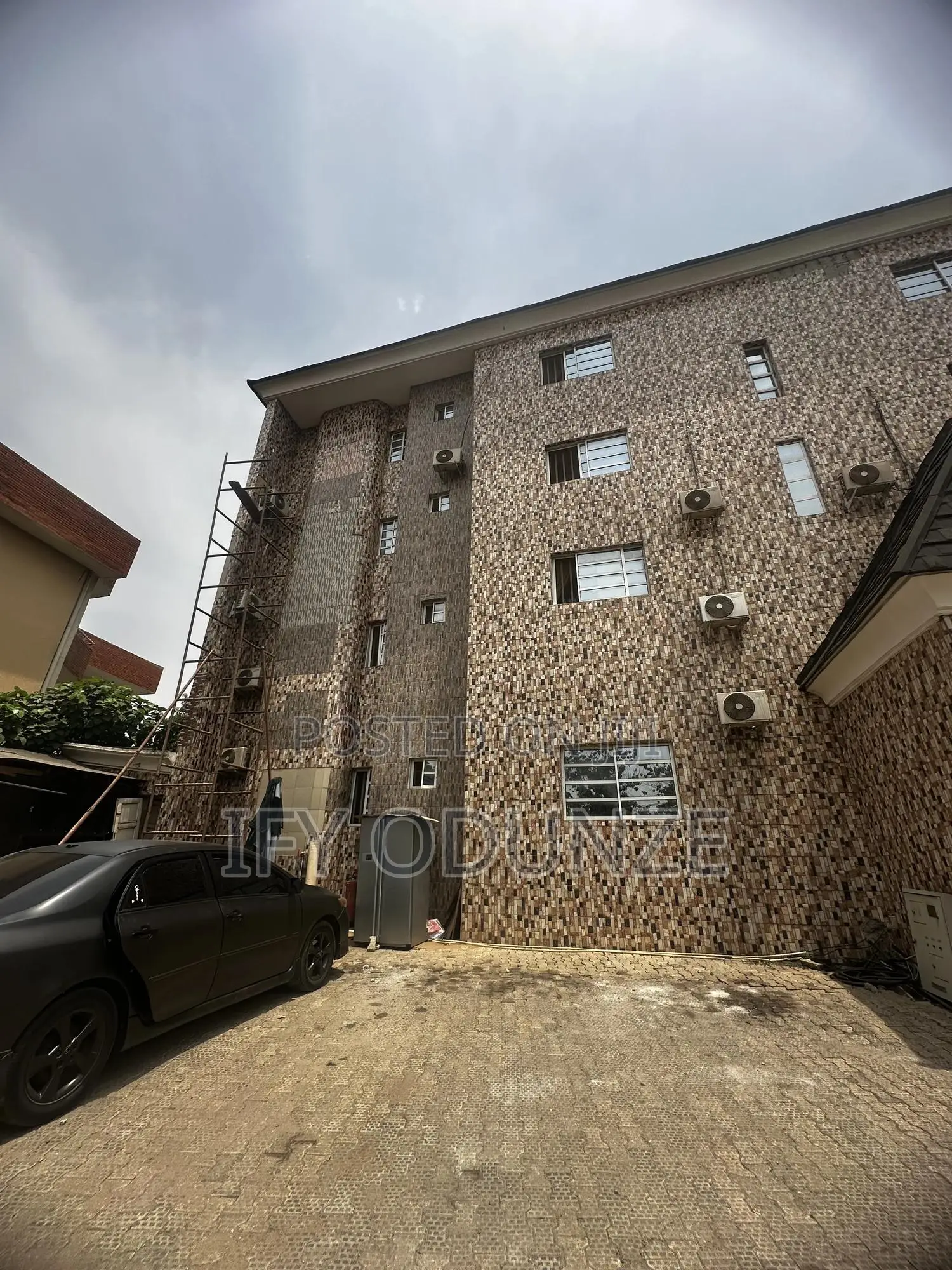 Furnished 40bdrm Block of Flats in Rodze, Wuse for sale