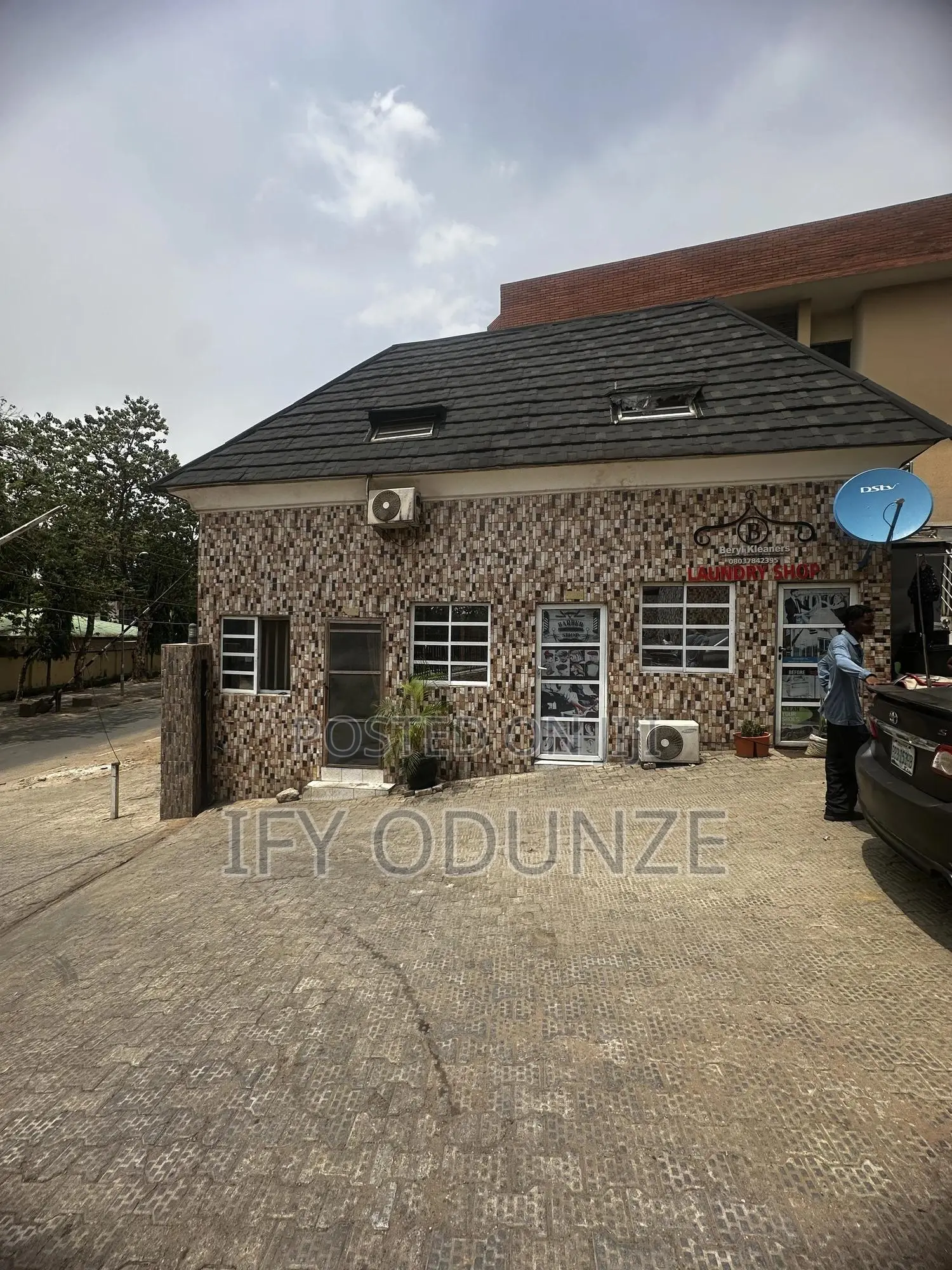 Furnished 40bdrm Block of Flats in Rodze, Wuse for sale
