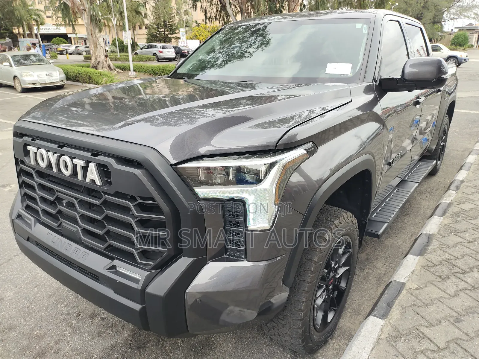 Toyota Tundra Limited Double Cab 6.5' Bed 2023 Black
