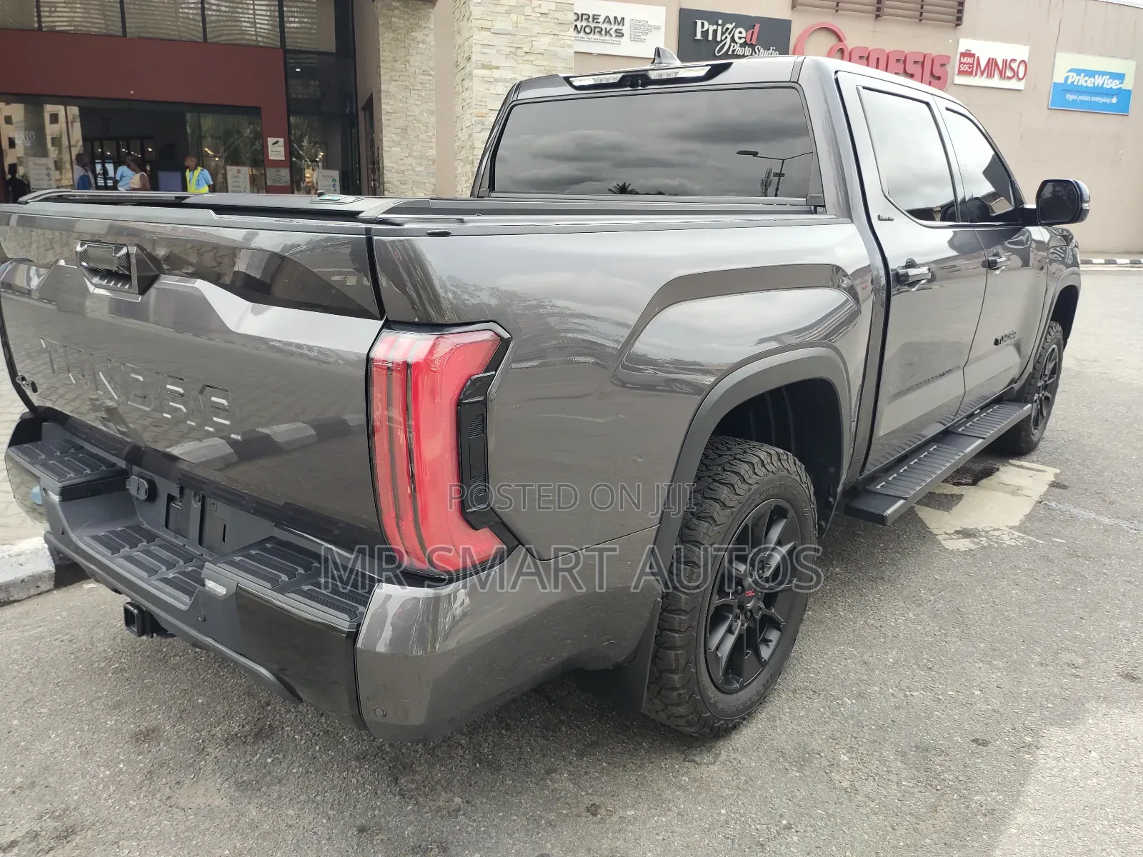 Toyota Tundra Limited Double Cab 6.5' Bed 2023 Black