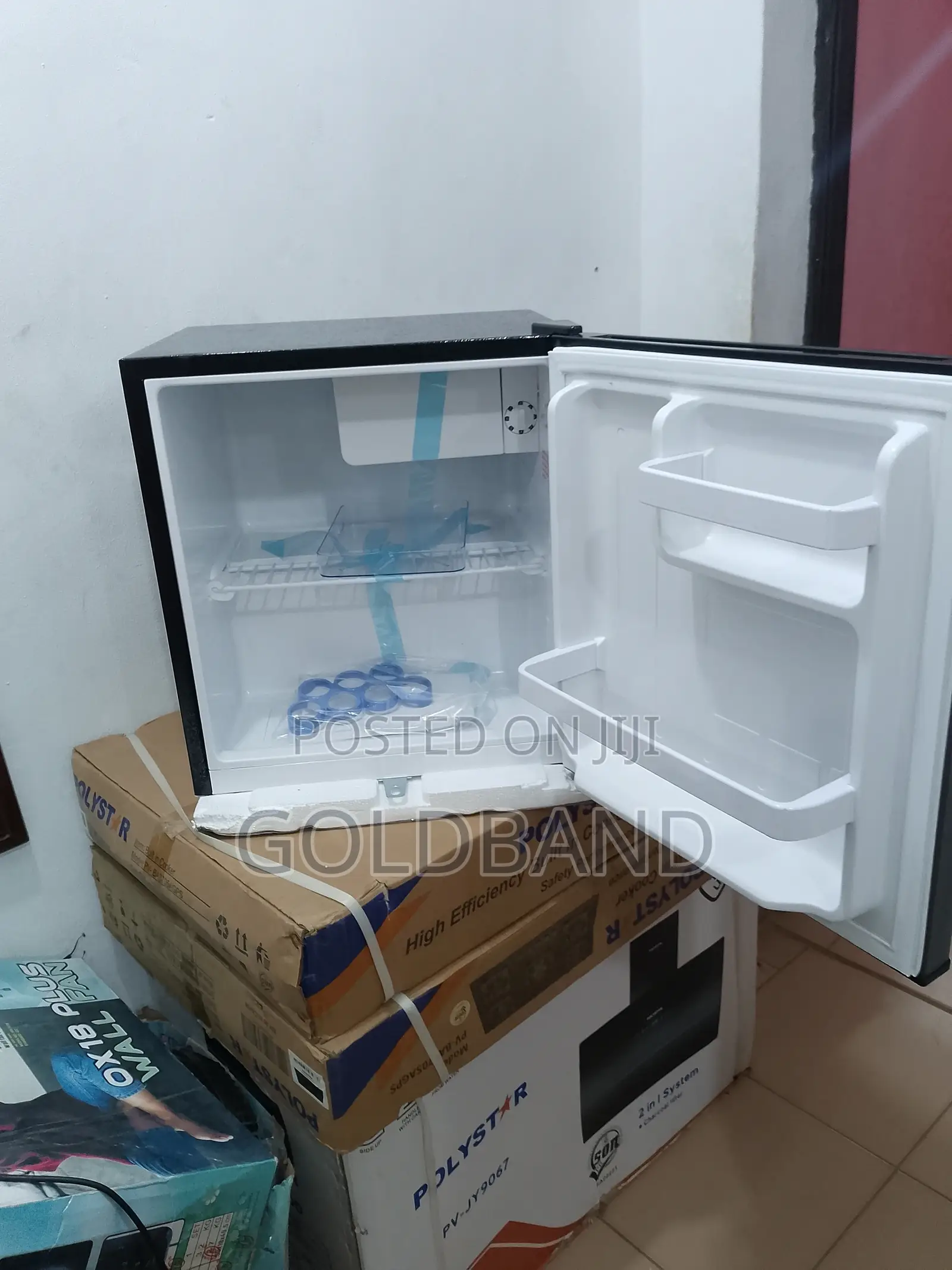 The Perfect Bedroom Companion Royal 55l Mini Fridge RBC-52
