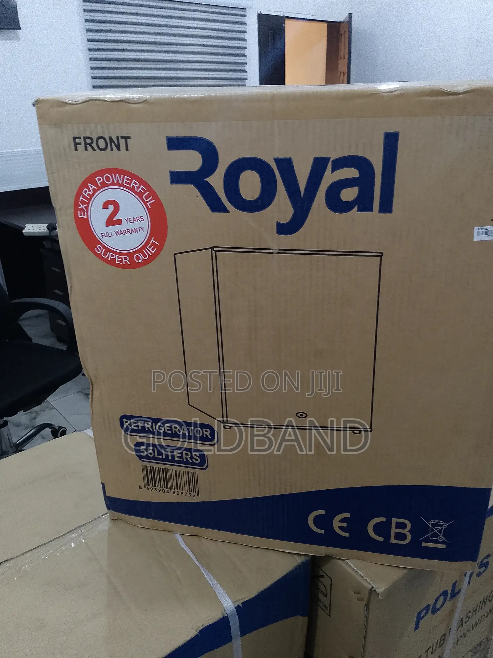 One-of-a-Kind Royal 55l Mini Fridge RBC-52