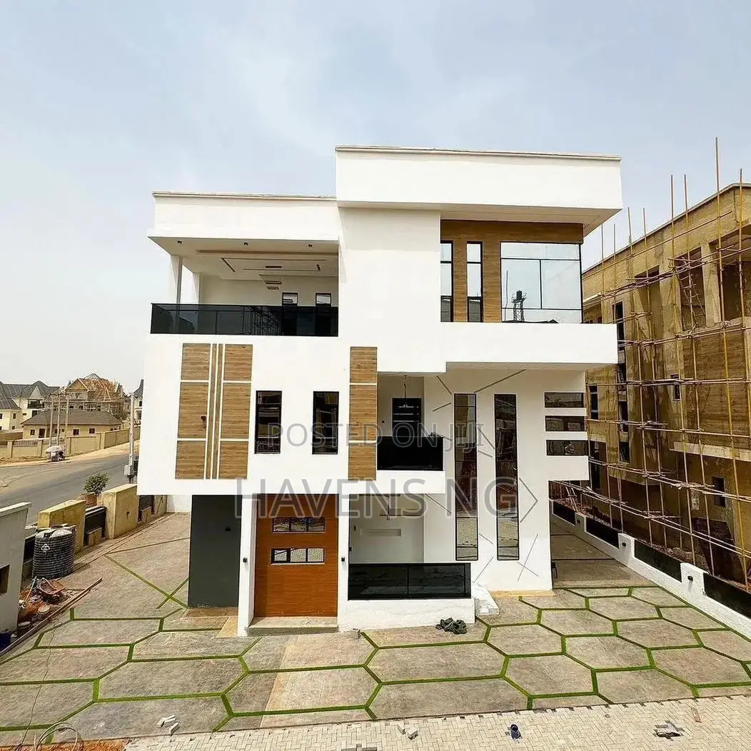 6bdrm Duplex in Asokoro for sale