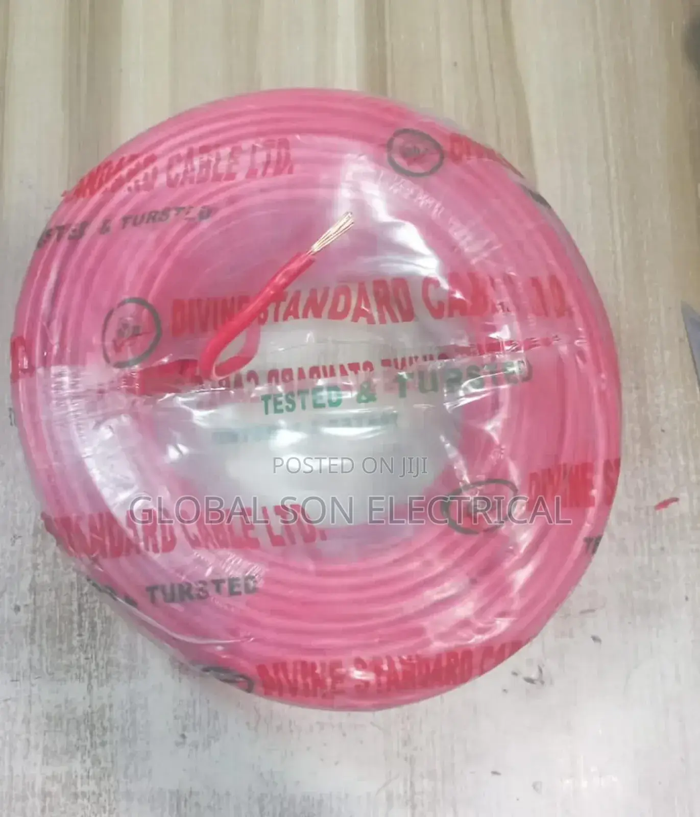 C Divine Has Different Wire Original Quality