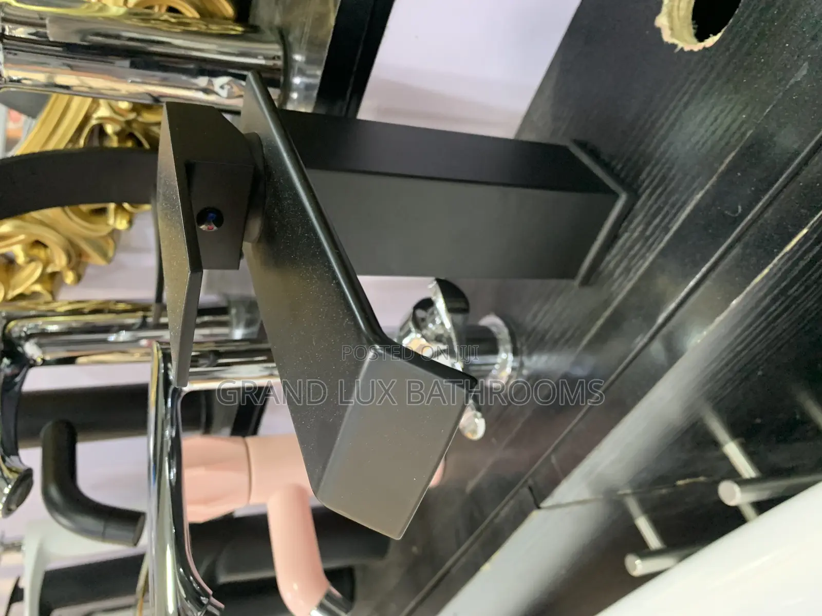 Black Basin Mixer