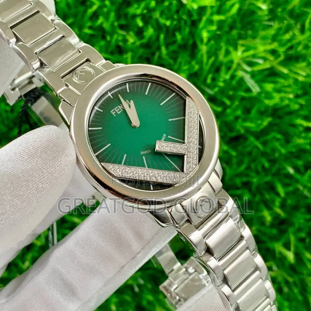 Luxury Fendi Chain Watch Battery for Ladies Silver