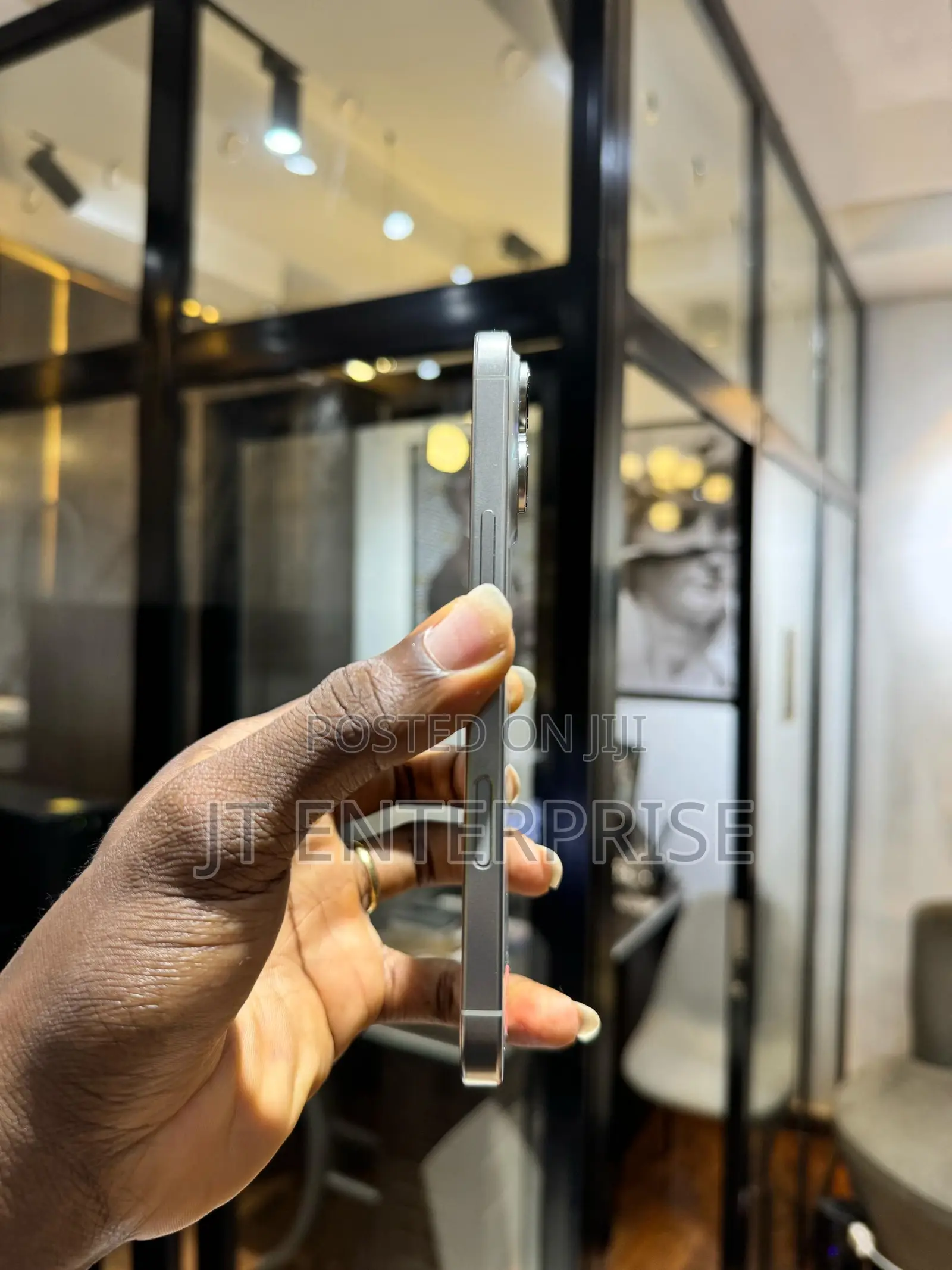 Apple iPhone 16 Pro Max 256 GB Gold