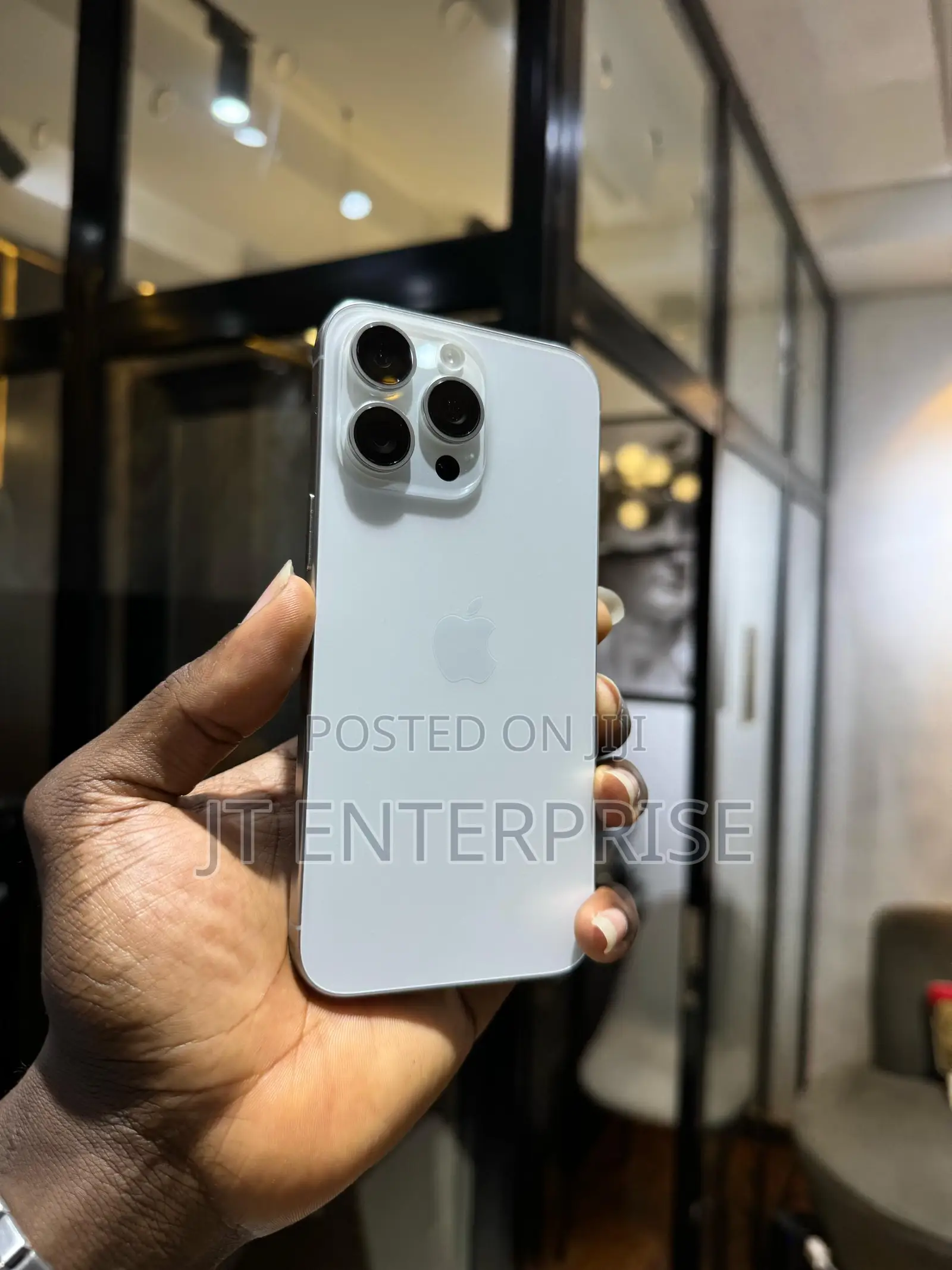 Apple iPhone 16 Pro Max 256 GB Gold