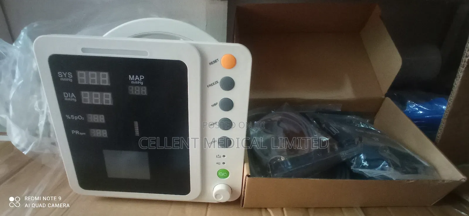 Vital Sign Monitor / Portable Patient Monitor