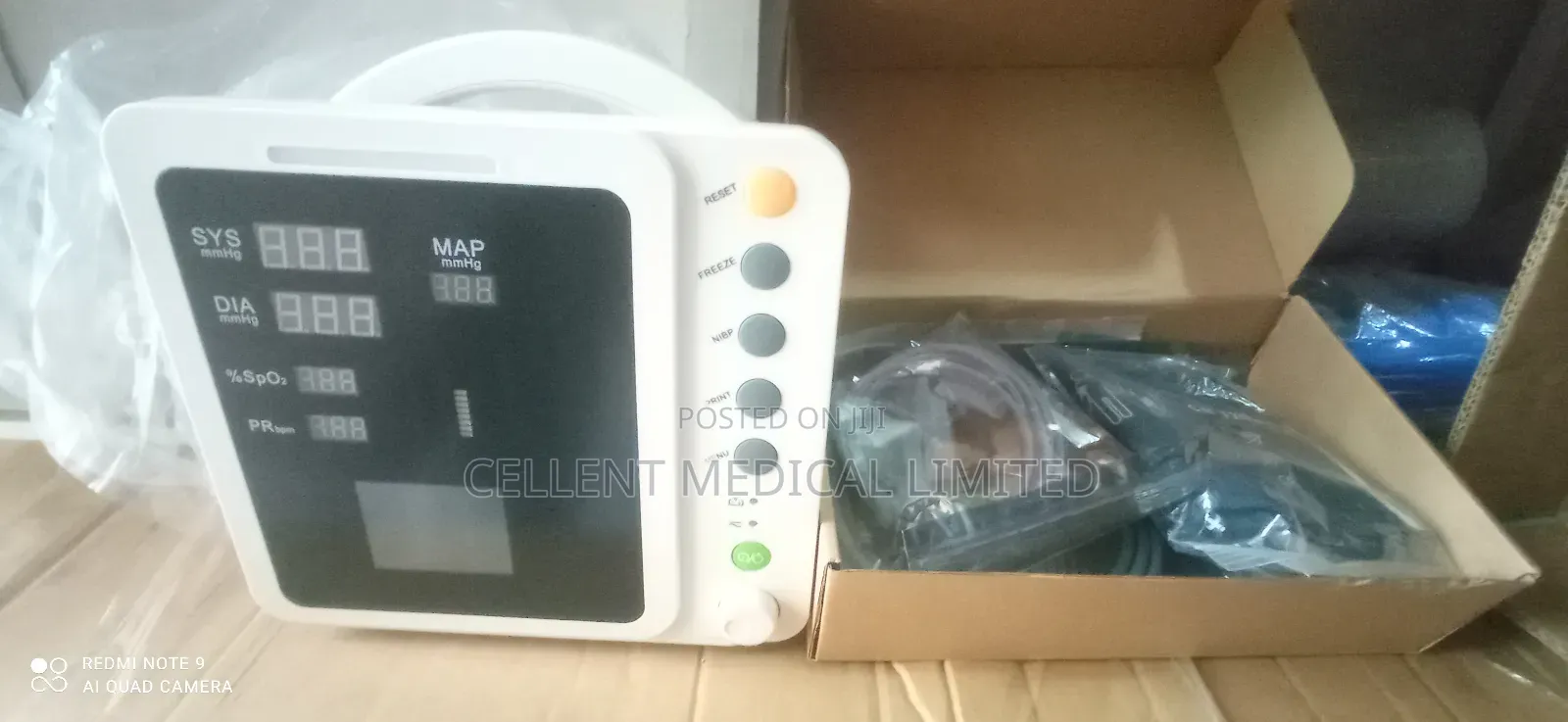 Vital Sign Monitor / Portable Patient Monitor