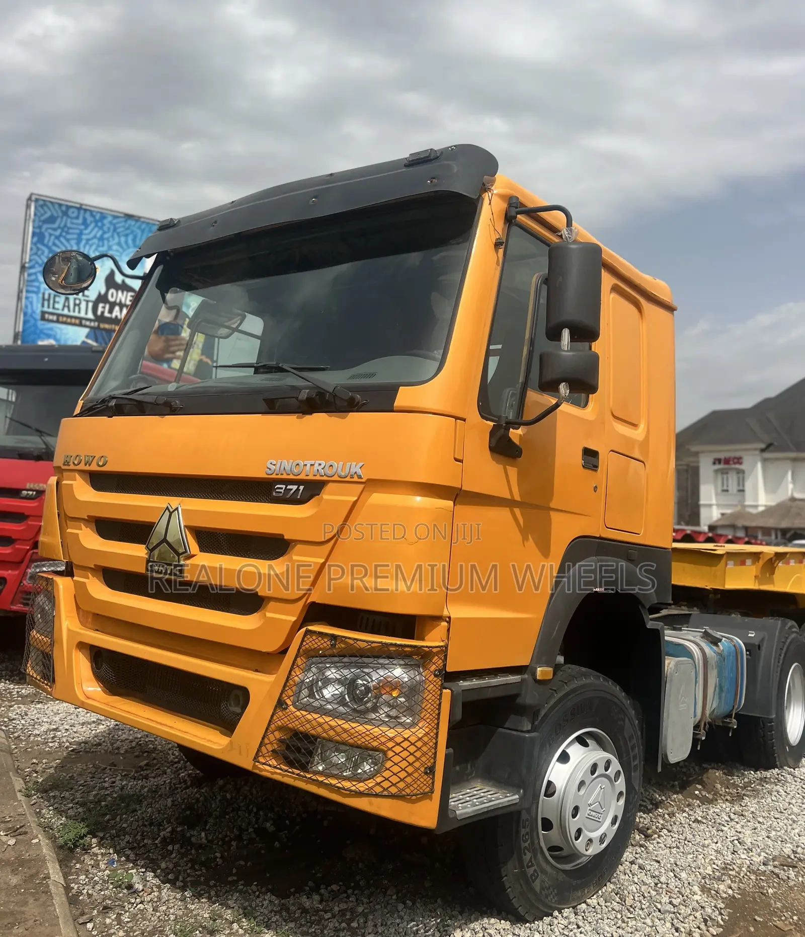 Howo Sinotruk 2016 Yellow