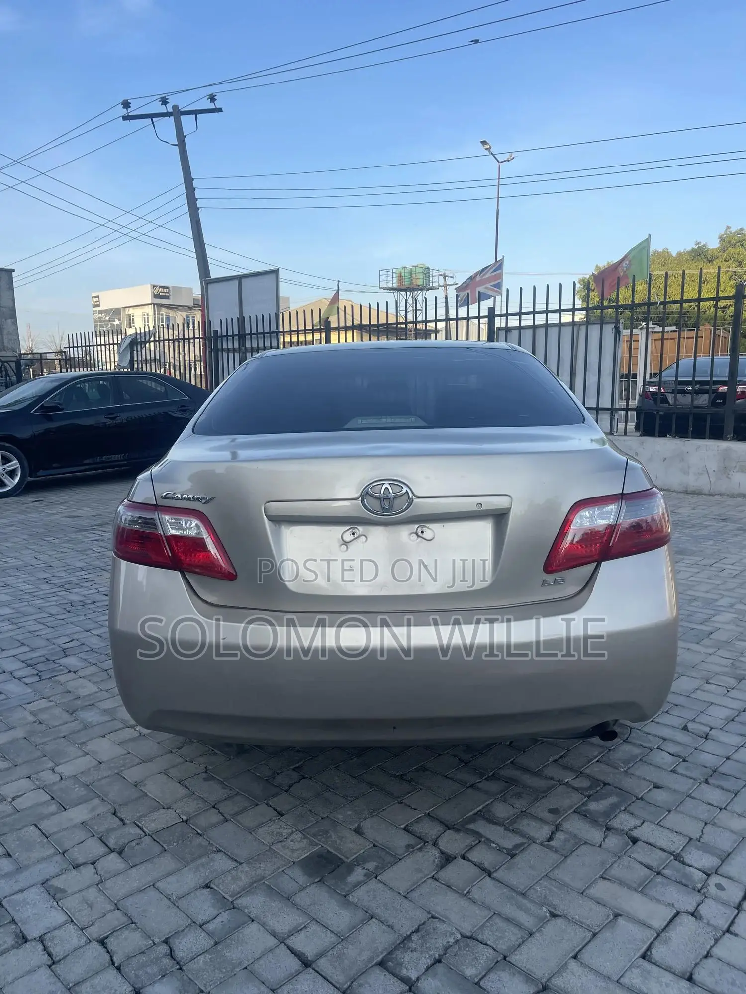 Toyota Camry LE 4dr Sedan (2.4L 4cyl 5A) 2008 Gold