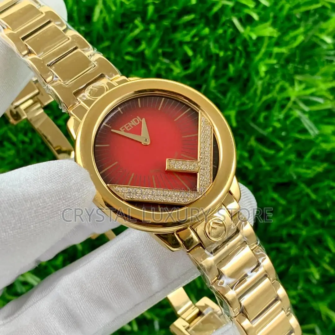 Fendi Quality Luxury Ladies Chain Strap Wristwatch