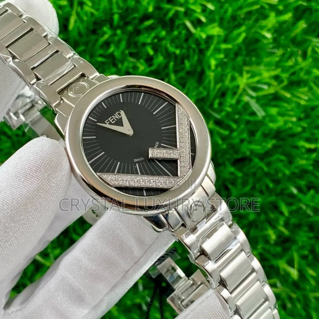 Fendi Quality Luxury Ladies Chain Strap Wristwatch