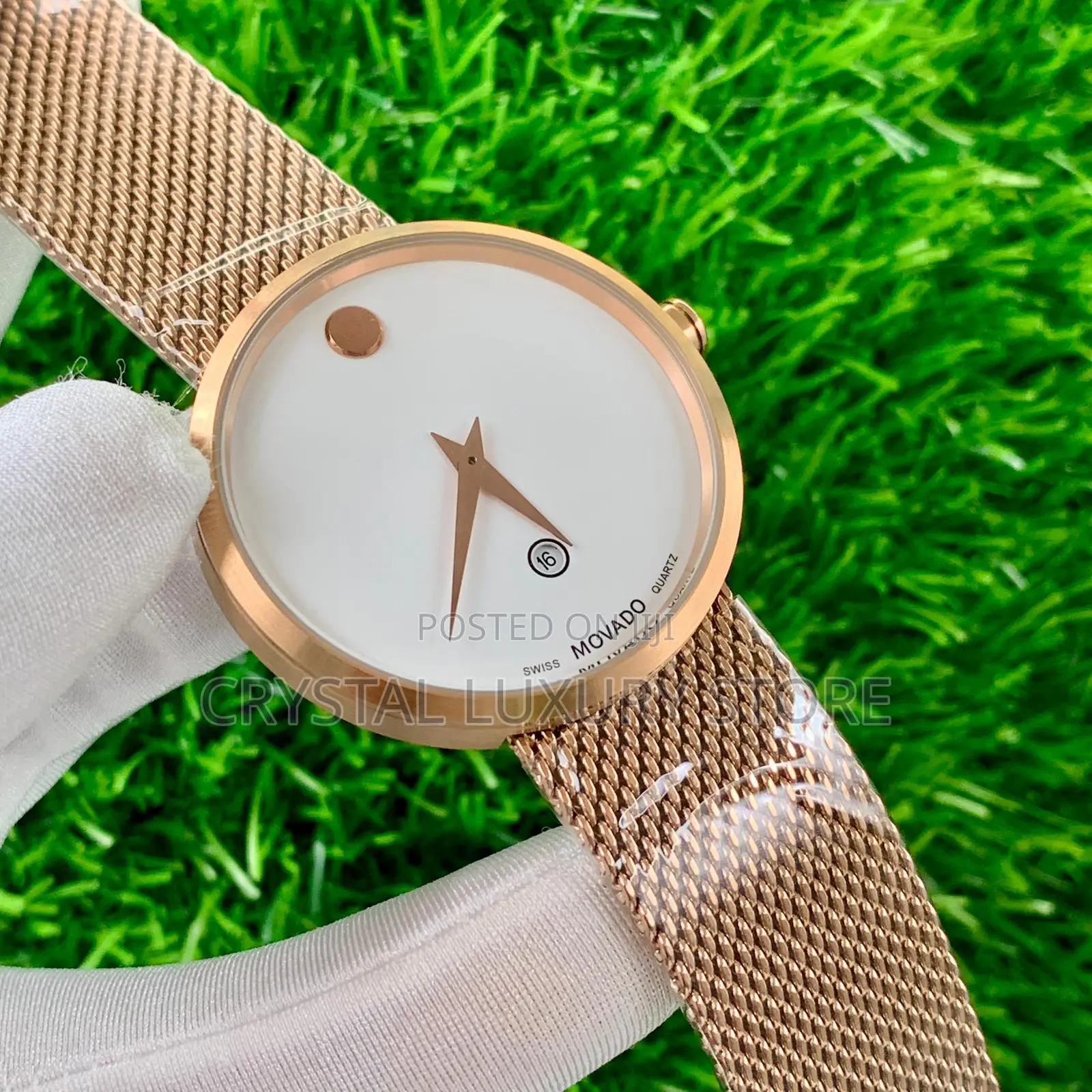 Movado Quality Luxury Ladies Chain Strap Wristwatch