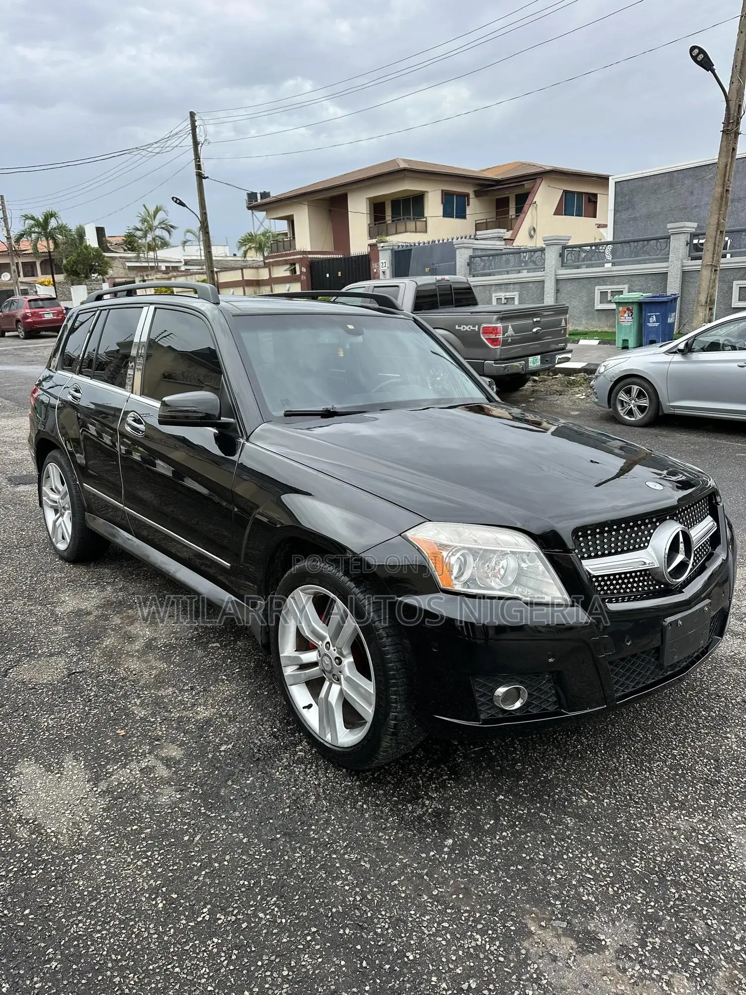 Mercedes-Benz GLK-Class 350 4MATIC 2010 Black