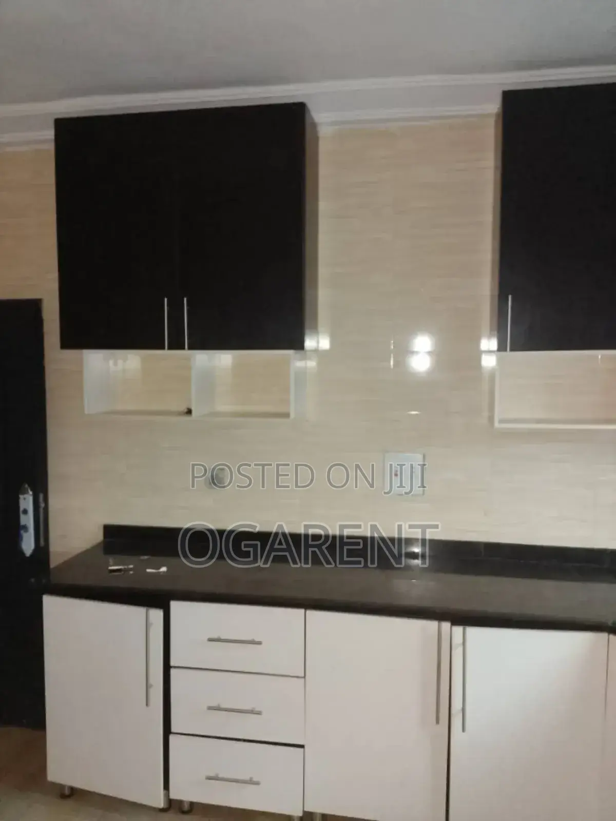 3bdrm Apartment in Benin City for rent