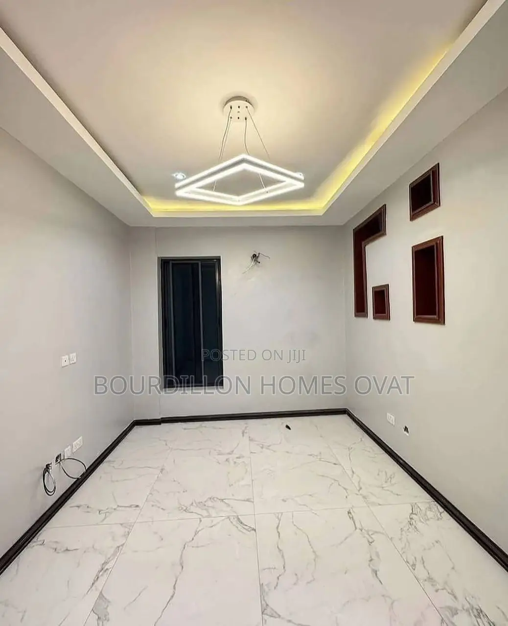 4bdrm Maisonette in Lekki Phase 1 for sale