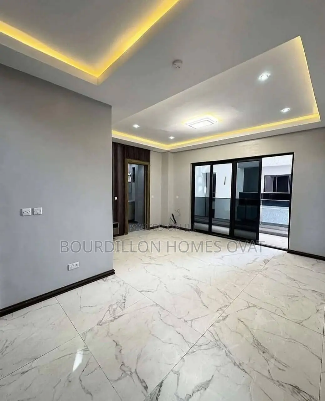 4bdrm Maisonette in Lekki Phase 1 for sale