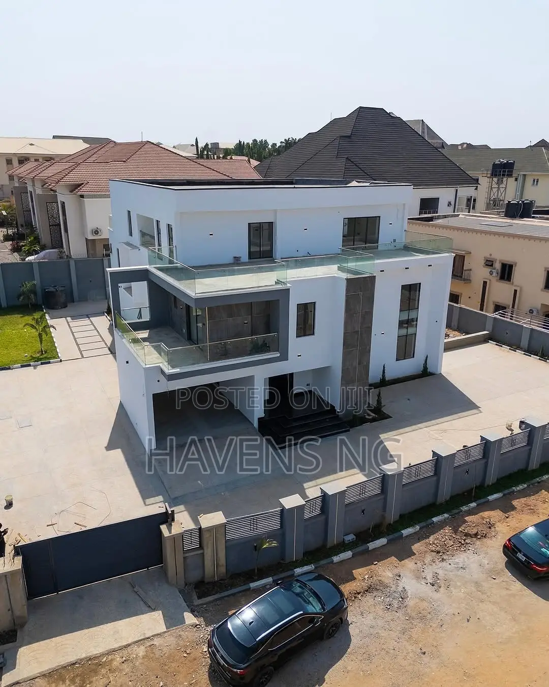 7bdrm Duplex in Wuye for sale