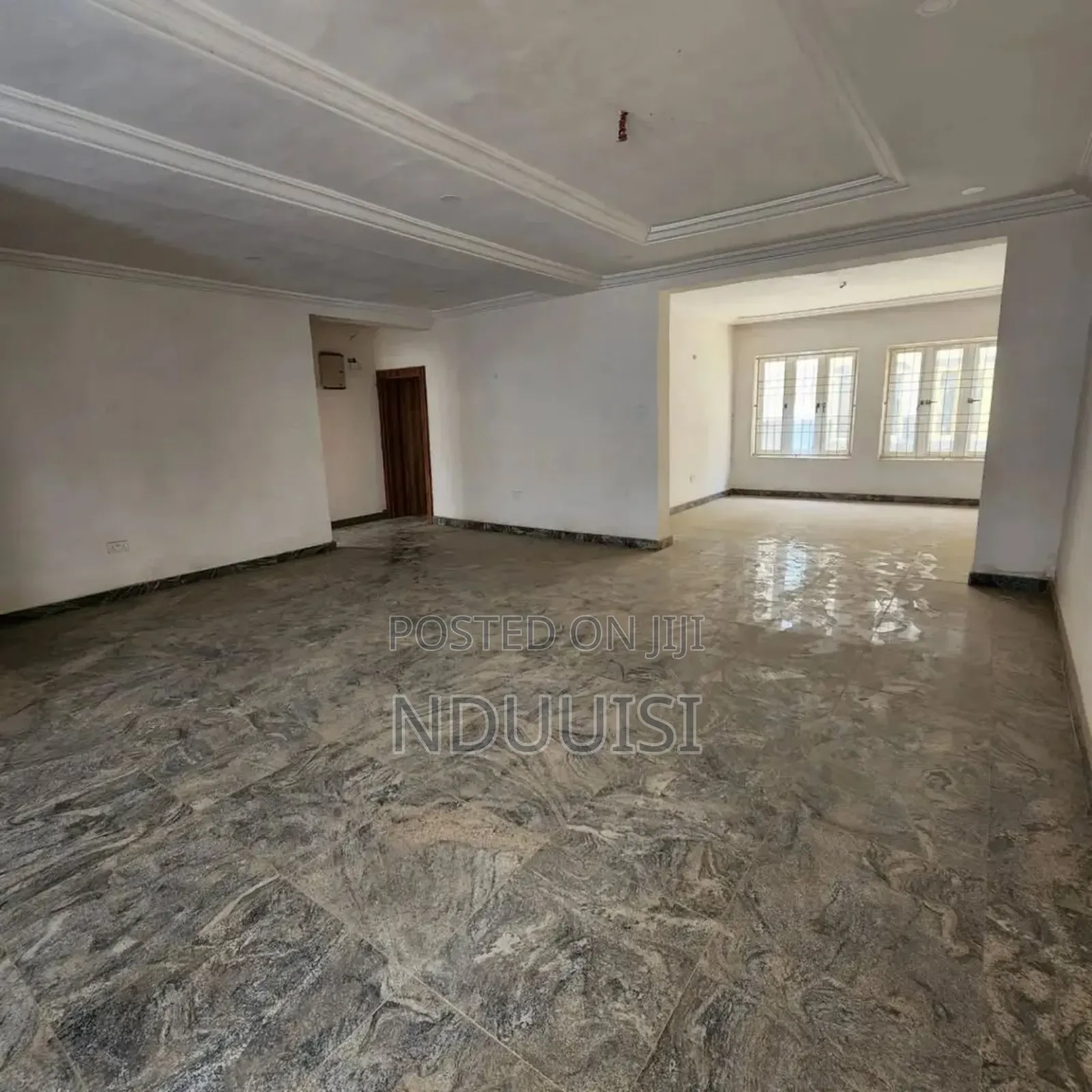 4bdrm Duplex in Idu for sale