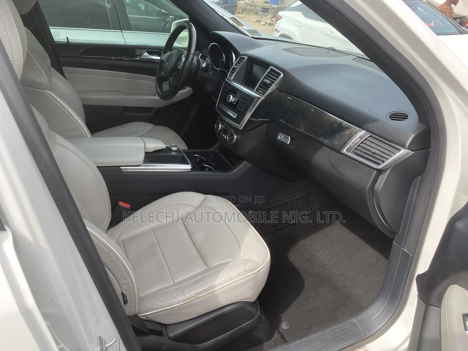 Mercedes-Benz M Class ML350 4dr SUV (3.5L 6cyl 7A) 2014 White