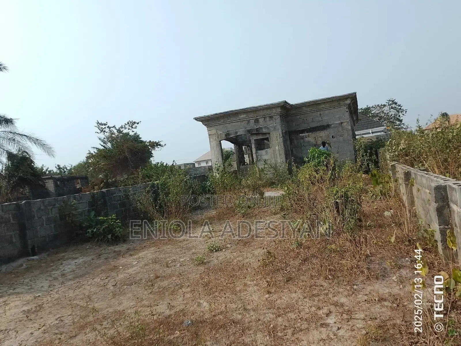 3bdrm Bungalow in Igbogbo Estate for sale