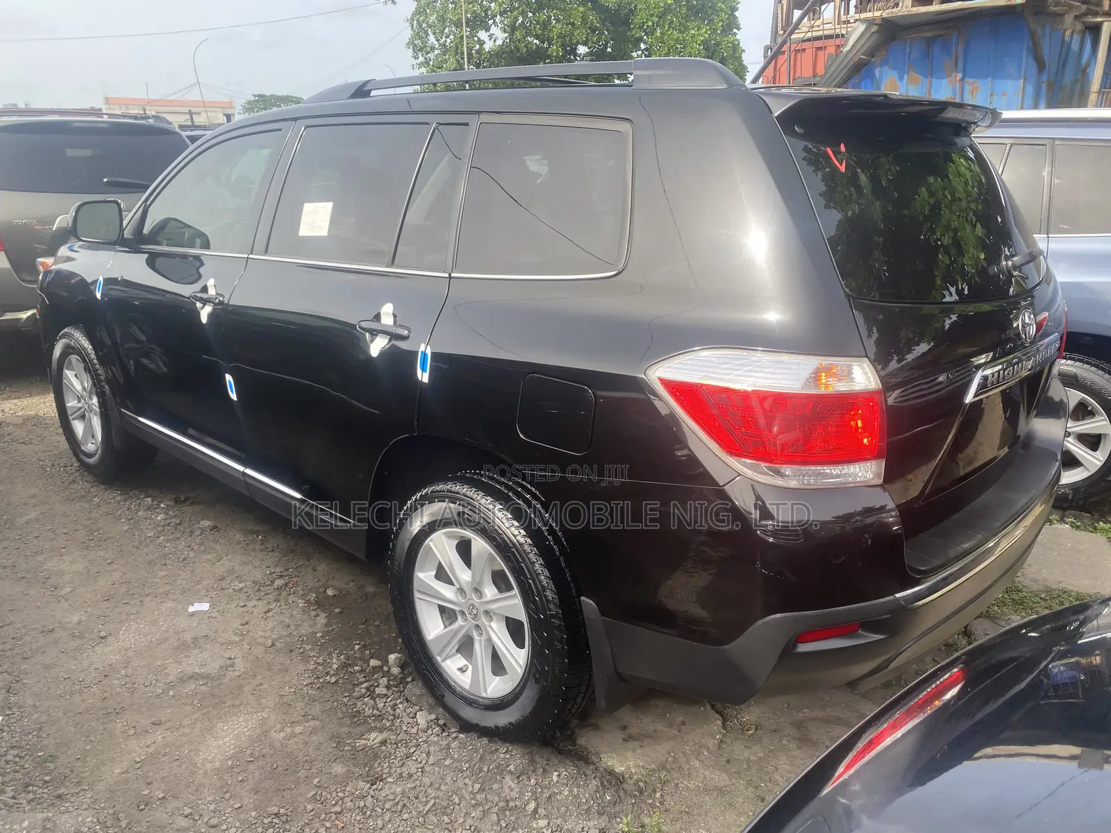 Toyota Highlander 2.7L 2WD 2013 Black